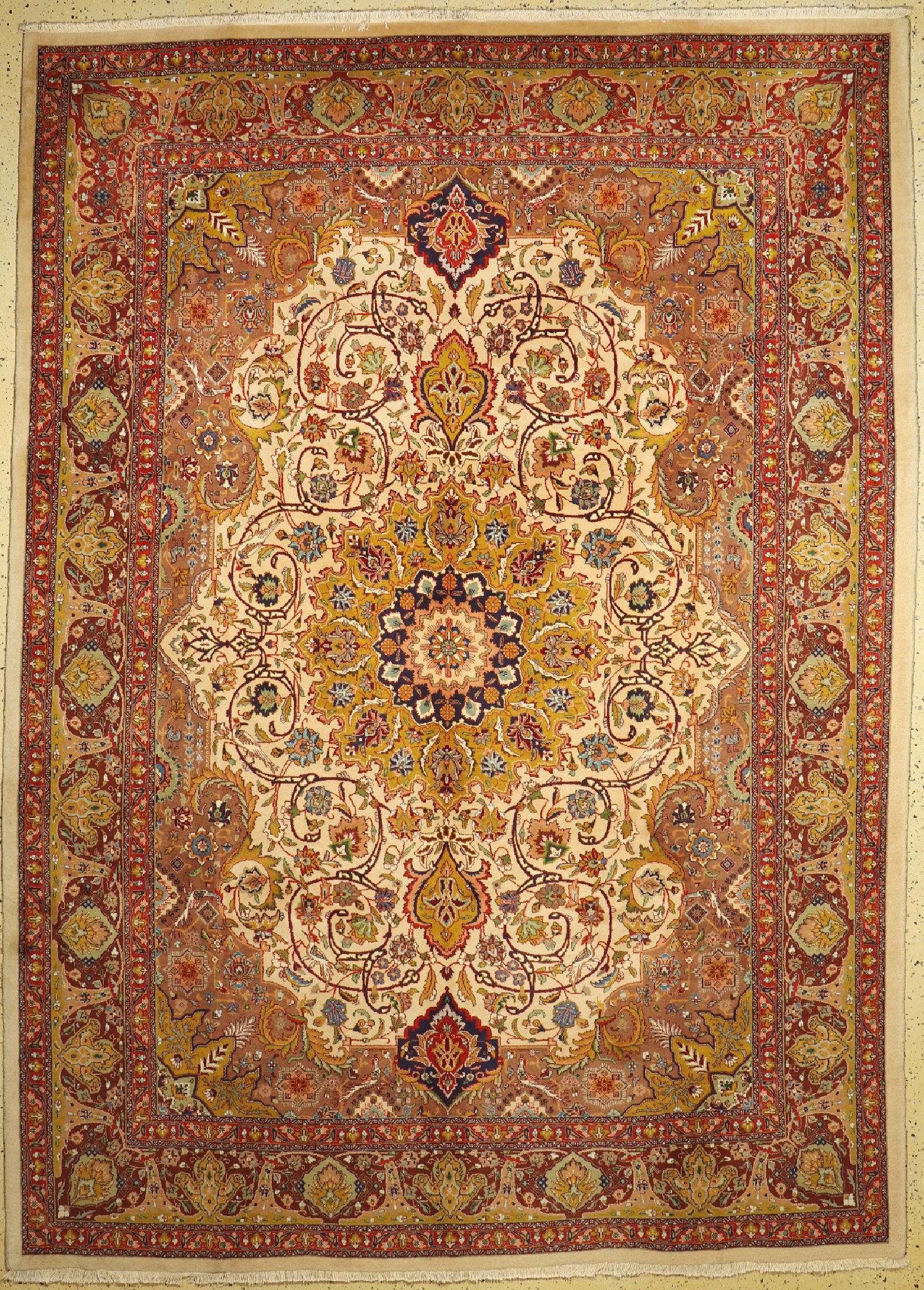 Täbriz fein, Persien, um 1960, Korkwolle auf Baumwolle, ca. 343 x 247 cm, EHZ: 1(gebraucht)