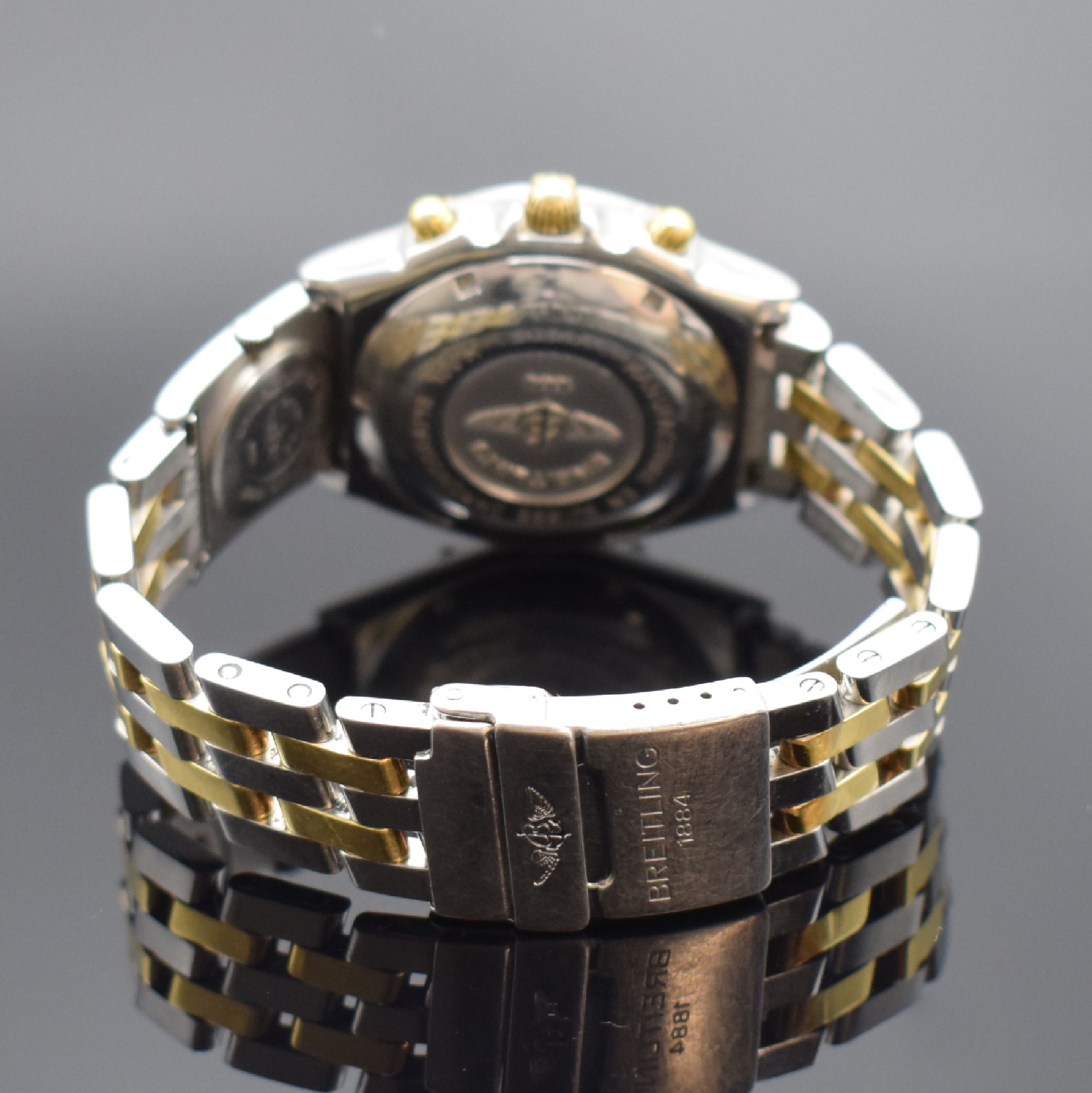 Detail b: BREITLING Armbandchronograph Serie Chronomat Referenz B13050.1, Schweiz um 1998, Automatik, Edelstahl & Gold komb. inkl. orig. Gliederband m. zus. ...