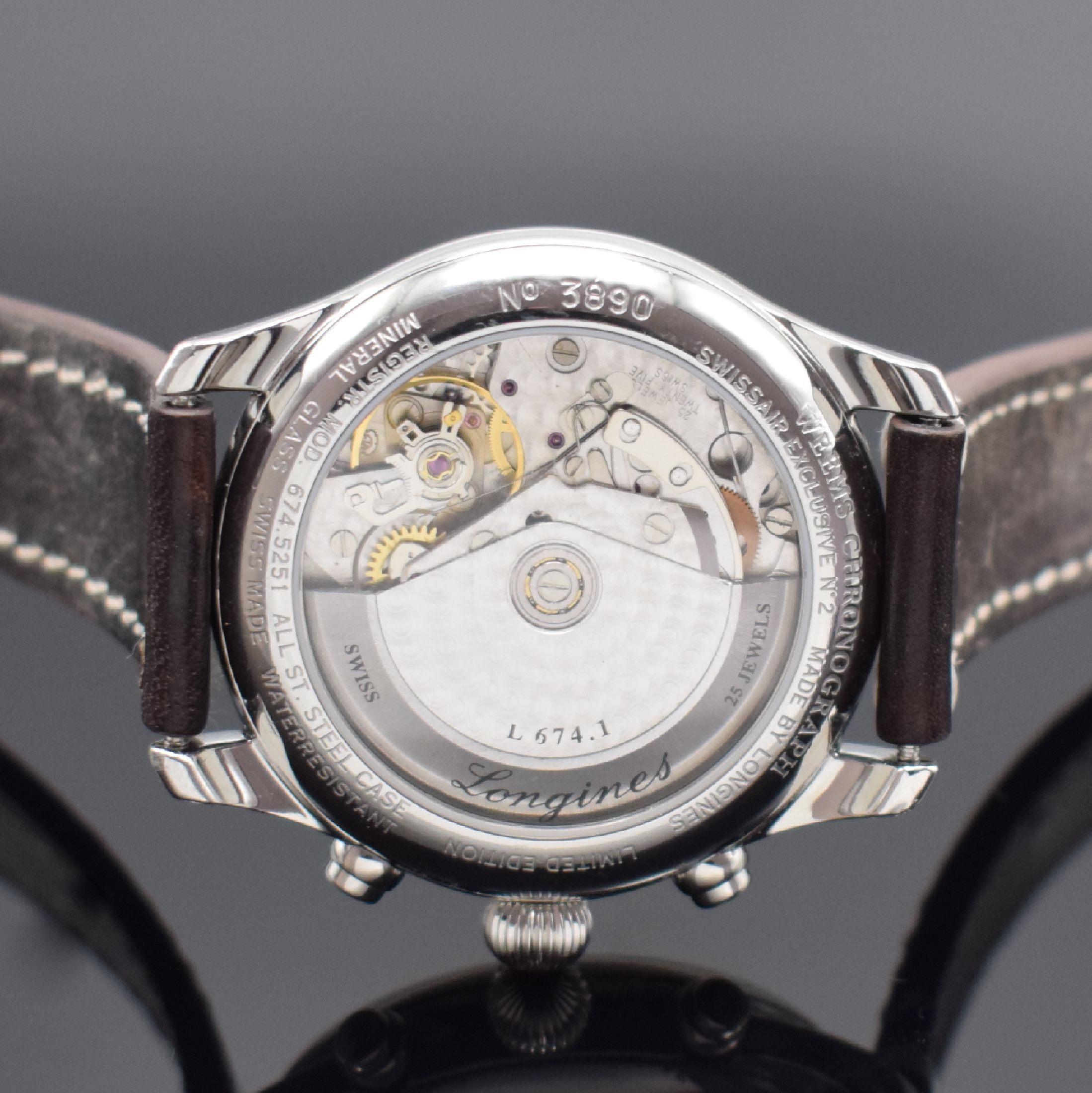 Detail d: LONGINES Weems Swiss Air No.2 Herrenarmbanduhr mit Chronograph in Stahl Referenz 674.5251, Automatik, beids. vergl. Geh., Boden & Glasrand aufgedr., ...