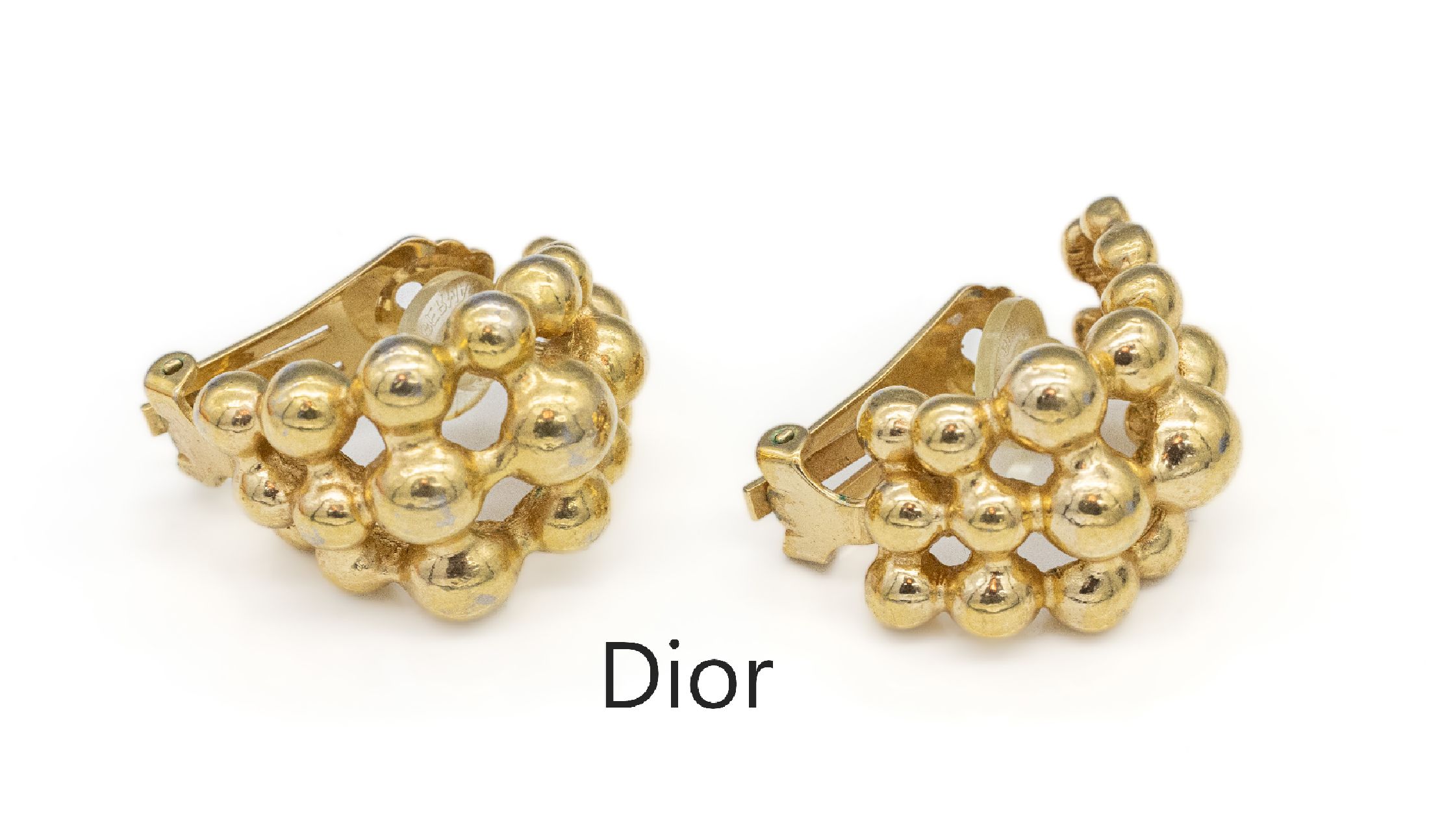 Paar DIOR Ohrclips, Metall verg., abstrakteGestaltung mit Kugeln, D. ca. 2 cm