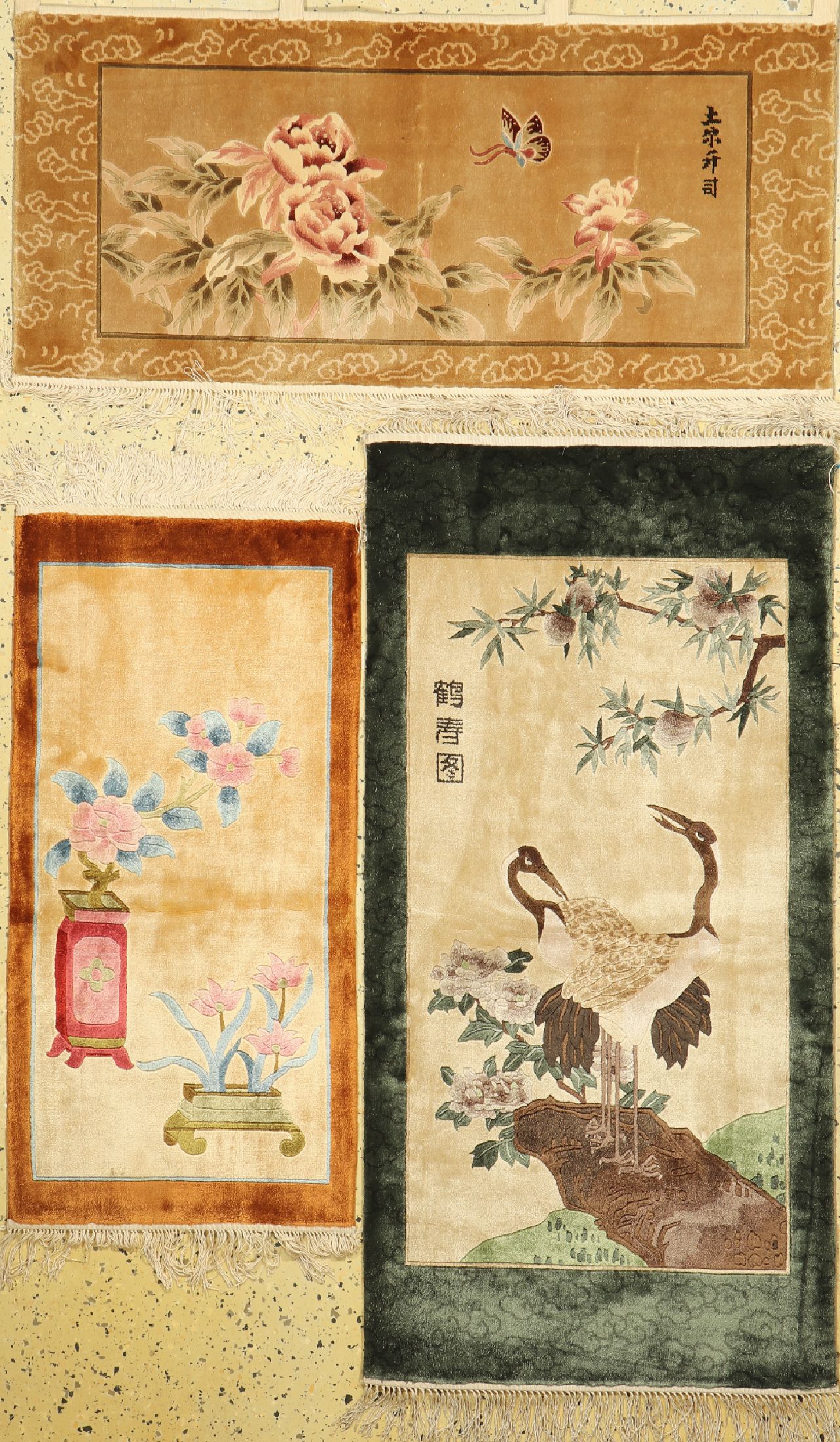 3 Lots China Seide, ca. 40 Jahre, reine Naturseide, ca. 120 x 60 cm, EHZ: 1-2