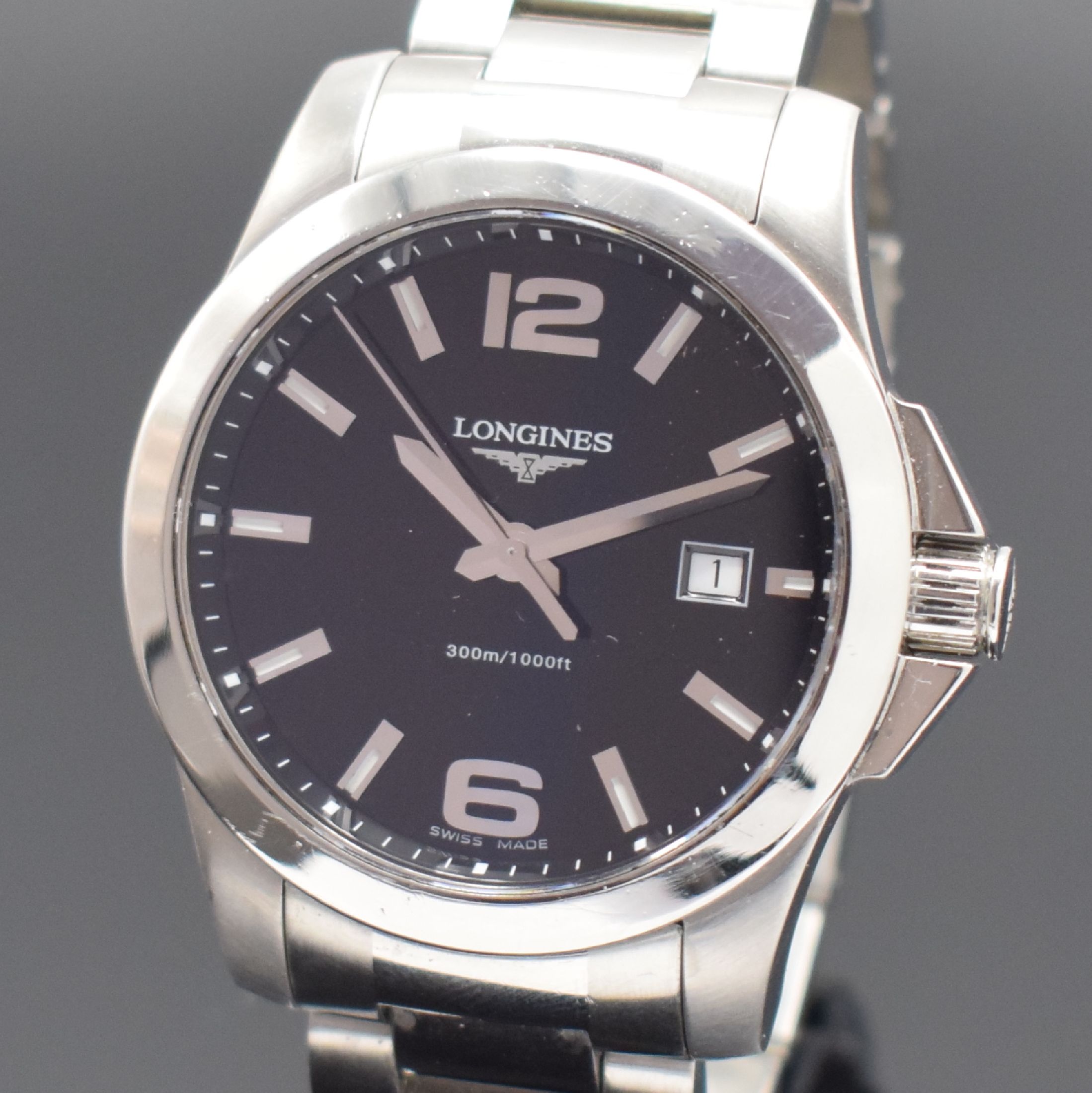 Detail a: LONGINES Herrenarmbanduhr Serie Conquest Referenz L3.659.4, quarz, Edelstahlgeh. inkl. Gliederband m. dopp. Faltschl., Boden & Krone verschr., ab ...