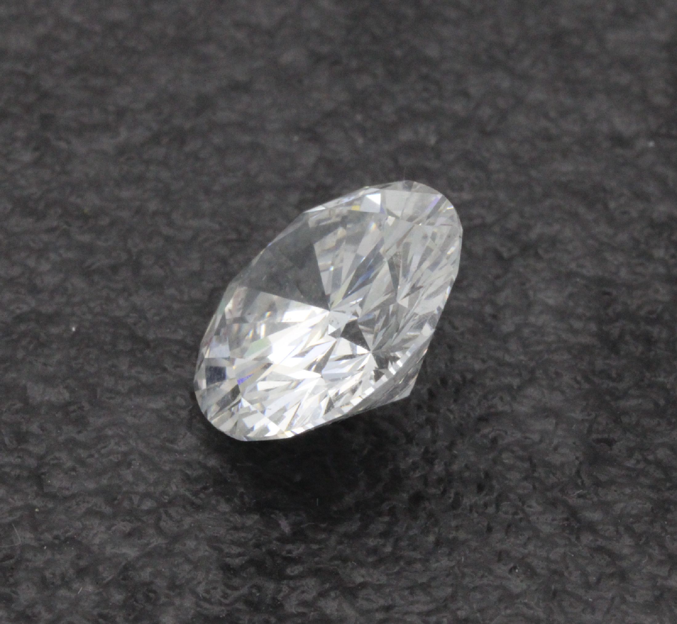 Detail b: Loser Brillant 4.60 ct Hochfeines Weiß River (E)/si2, mit DPL-Expertise 08/22