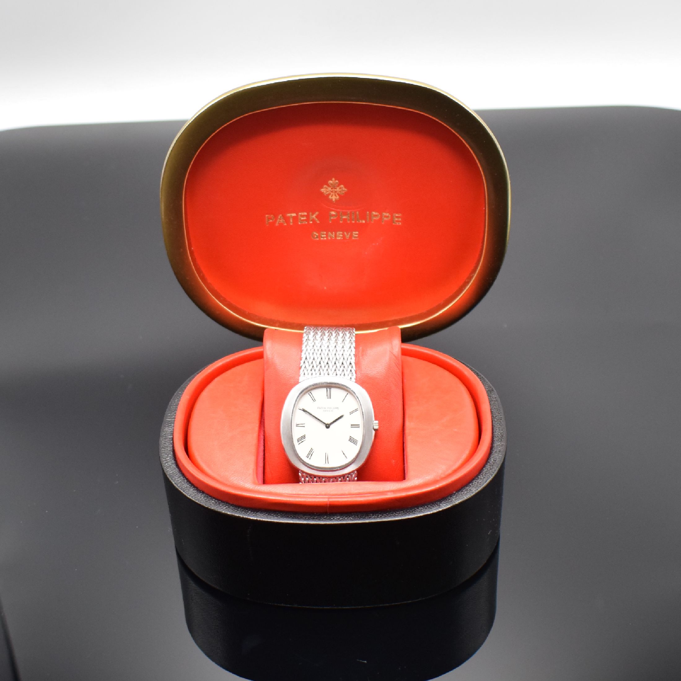 Detail i: PATEK PHILIPPE feine Herrenarmbanduhr Ellipse d´Or Referenz 3589/1, Automatik, Schweiz um 1970, 3-teil. WG 750/000 Geh. inkl. verlängerten orig. ...