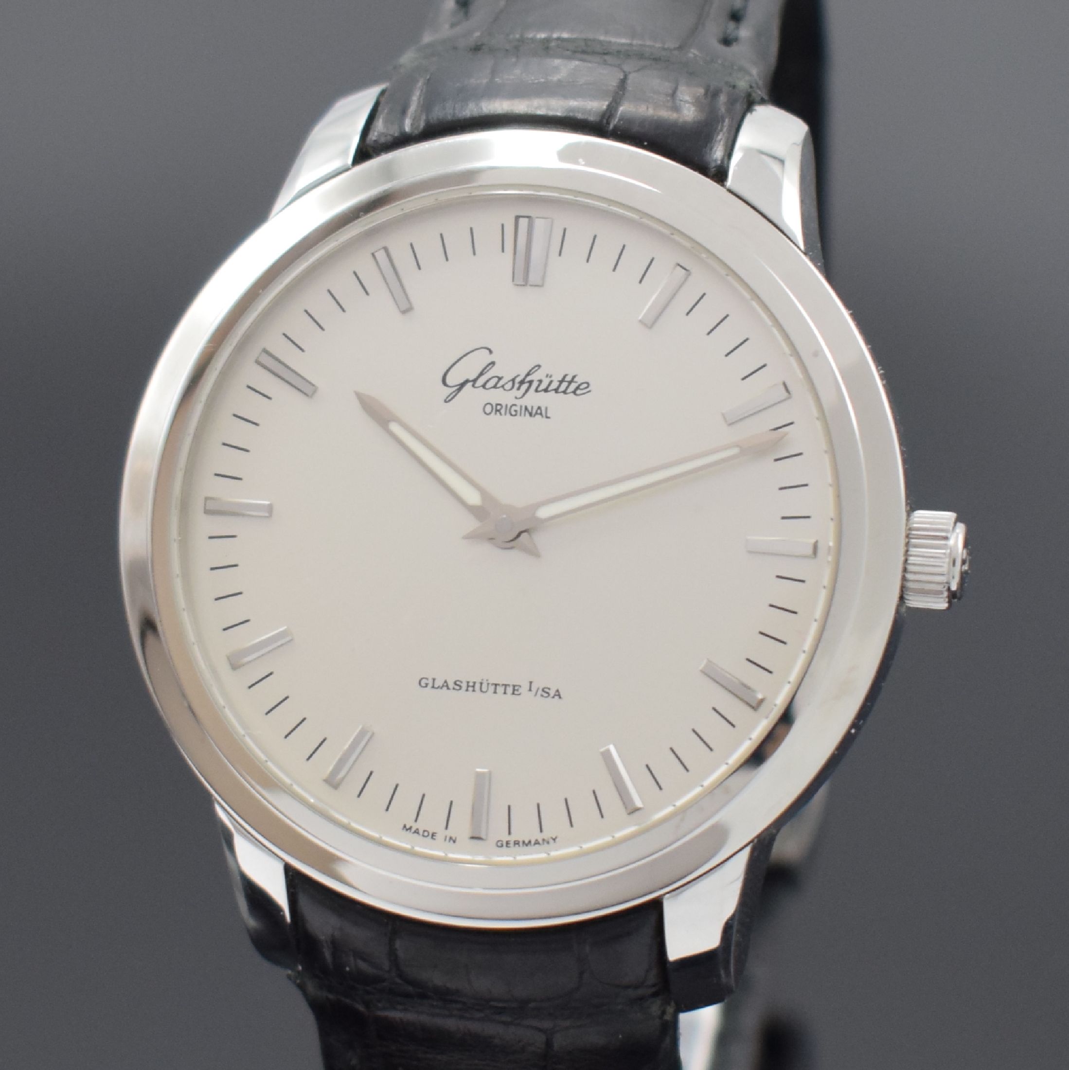 Detail a: GLASHÜTTE ORIGINAL Herrenarmbanduhr Senator Referenz 100-08-03-02-04, Automatik, Edelstahlgeh. inkl. orig. Lederband m. dopp. Faltschl., beids. ...