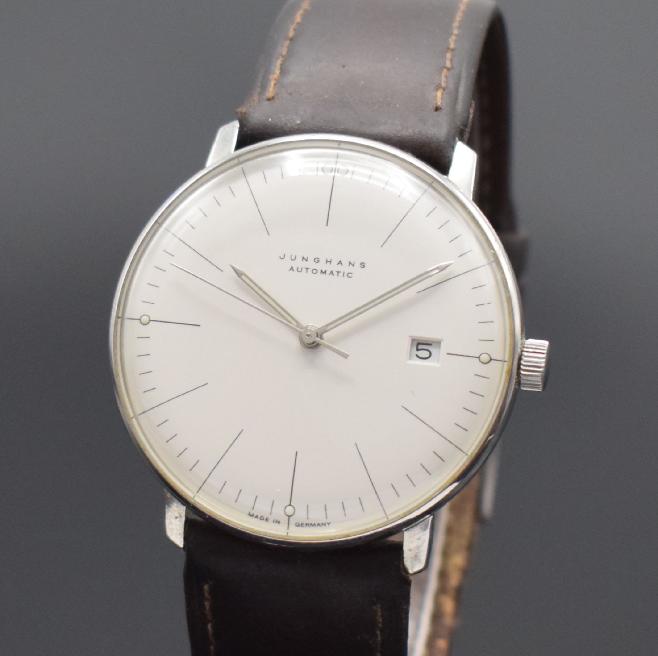 Detail a: JUNGHANS Herrenarmbanduhr Max Bill Referenz 027/4002.44, Automatik, Edelstahlgeh. inkl. orig. Lederband (zu ern.) mit orig. Dornschl., Boden ...