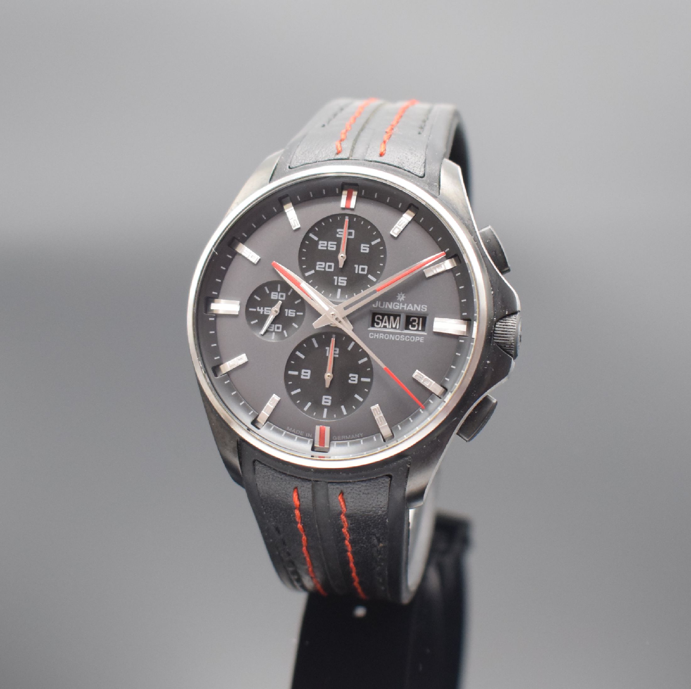 JUNGHANS auf 888 Stück limitierter Armbandchronograph Meister S Chronoscope Referenz 027/4025.00, Automatik, PVD beschichtetes Edelstahlgeh. inkl. ...