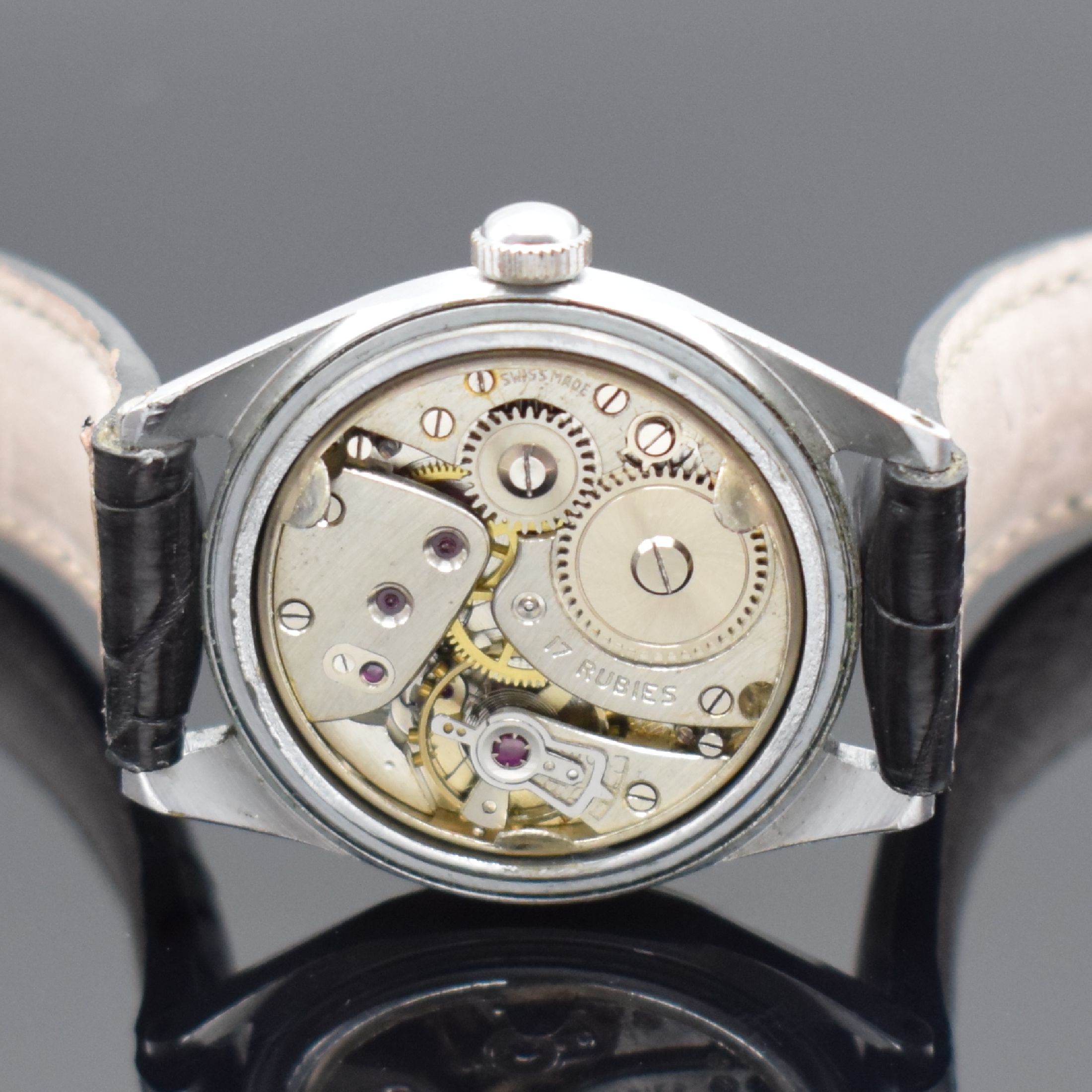 Detail e: ROLEX seltene Herrenarmbanduhr Sky-Rocket, Handaufzug, Schweiz / USA für den nordamerikanischen Markt um 1942, Metall verchromt, Edelstahlboden m. ...