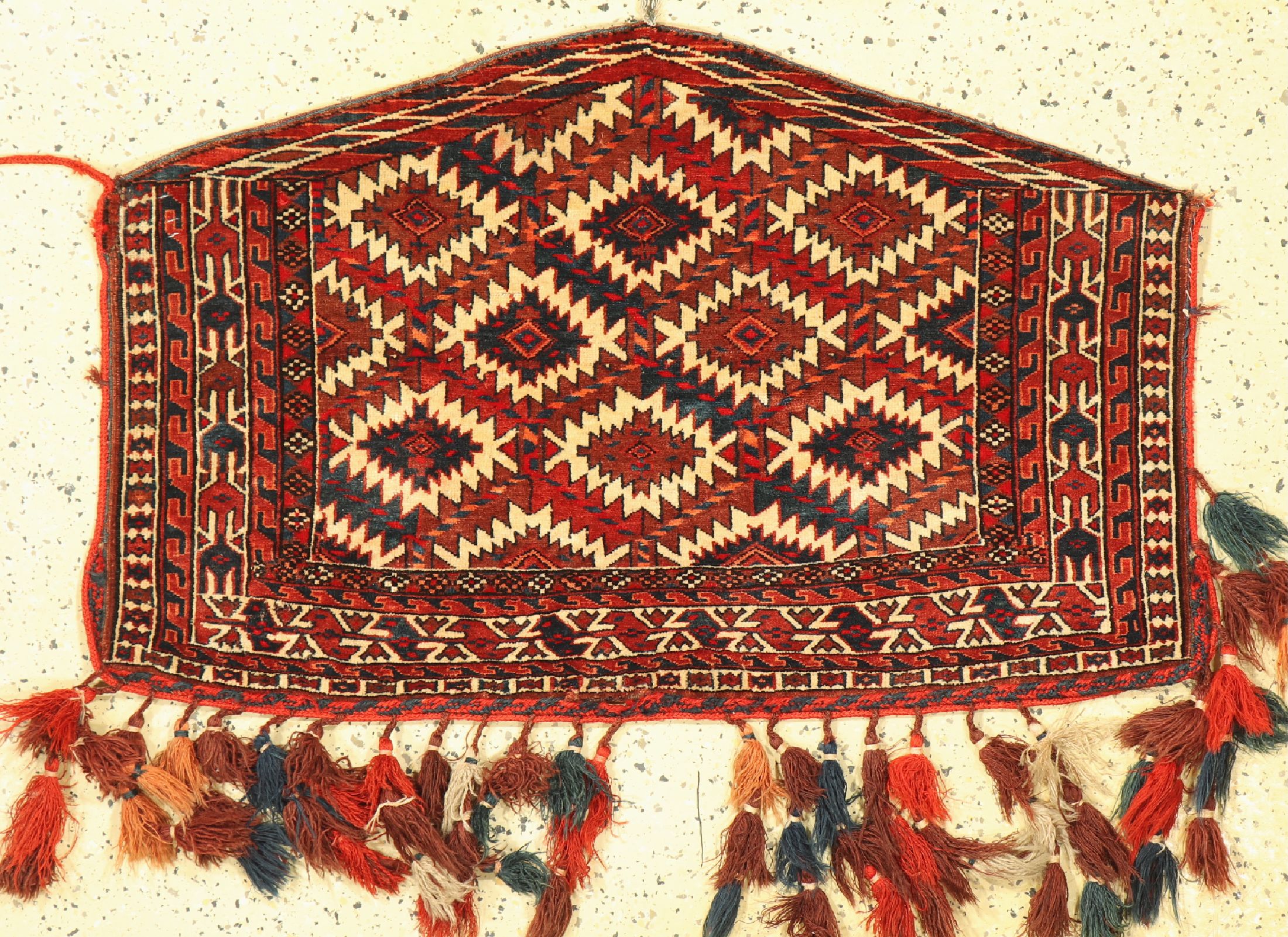 Asmalyk antik, Turkmenistan, um 1900, Wolleauf Wolle, ca. 108 x 67 cm, EHZ: 2