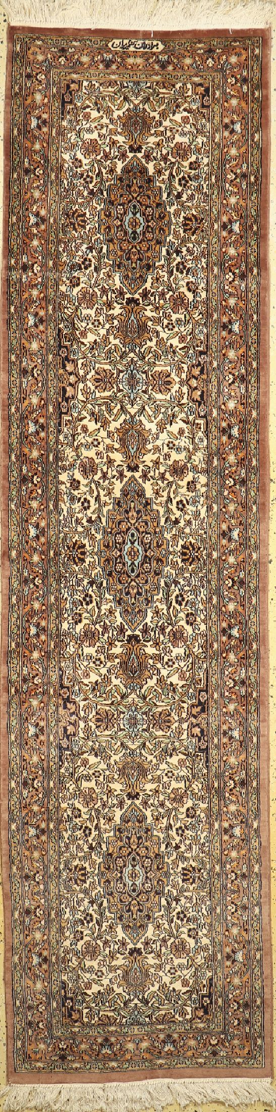 Kaschmir fein, Indien, ca. 40 Jahre, Korkwolle auf Baumwolle, ca. 300 x 75 cm, EHZ:1-2