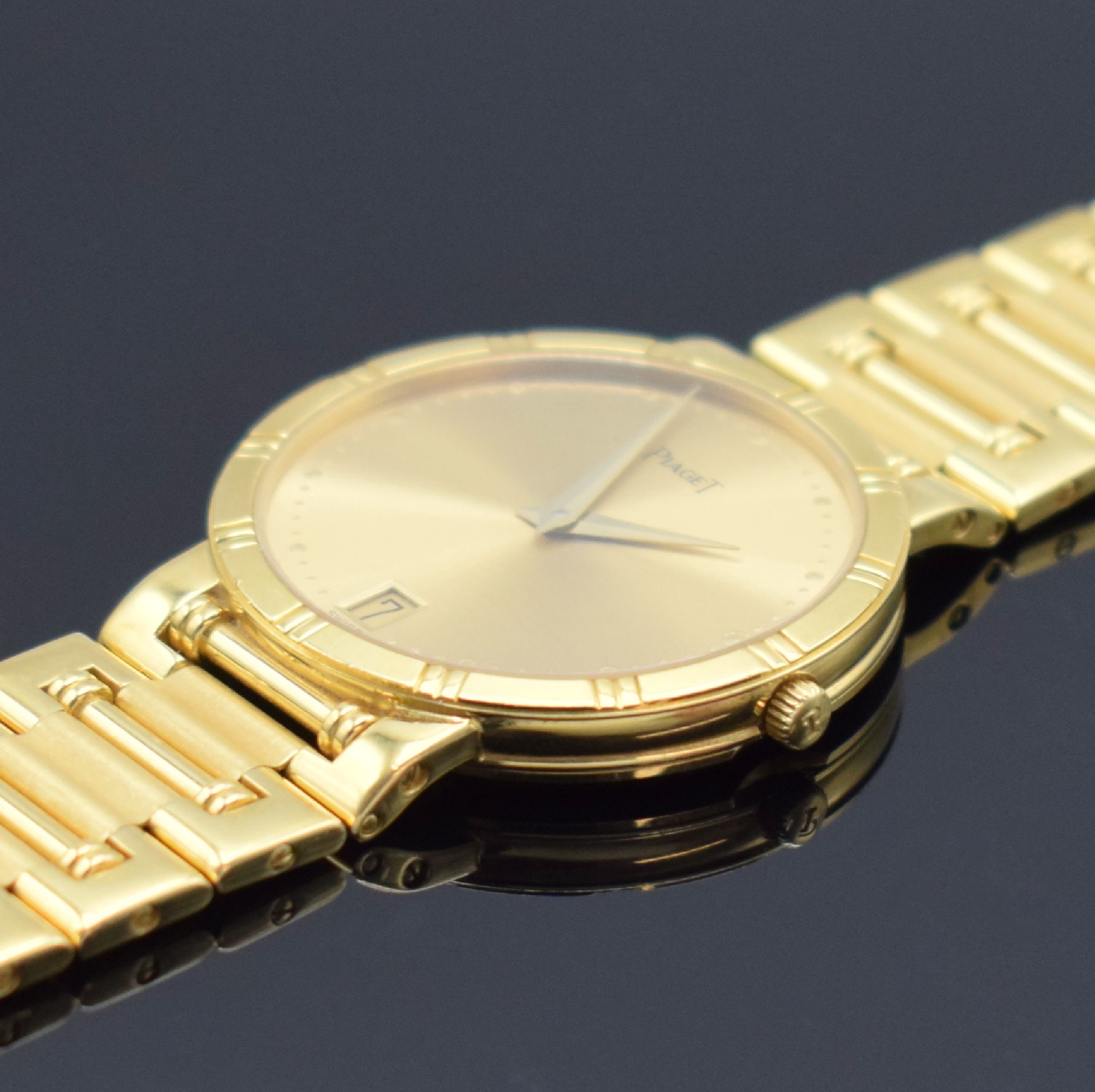 Detail d: PIAGET Dancer Herrenarmbanduhr in GG 750/000 Referenz 15123 K 81, Schweiz um 1996, quarz, 2-teil. Geh., Boden 4-fach verschr., Glieder-band m. ...
