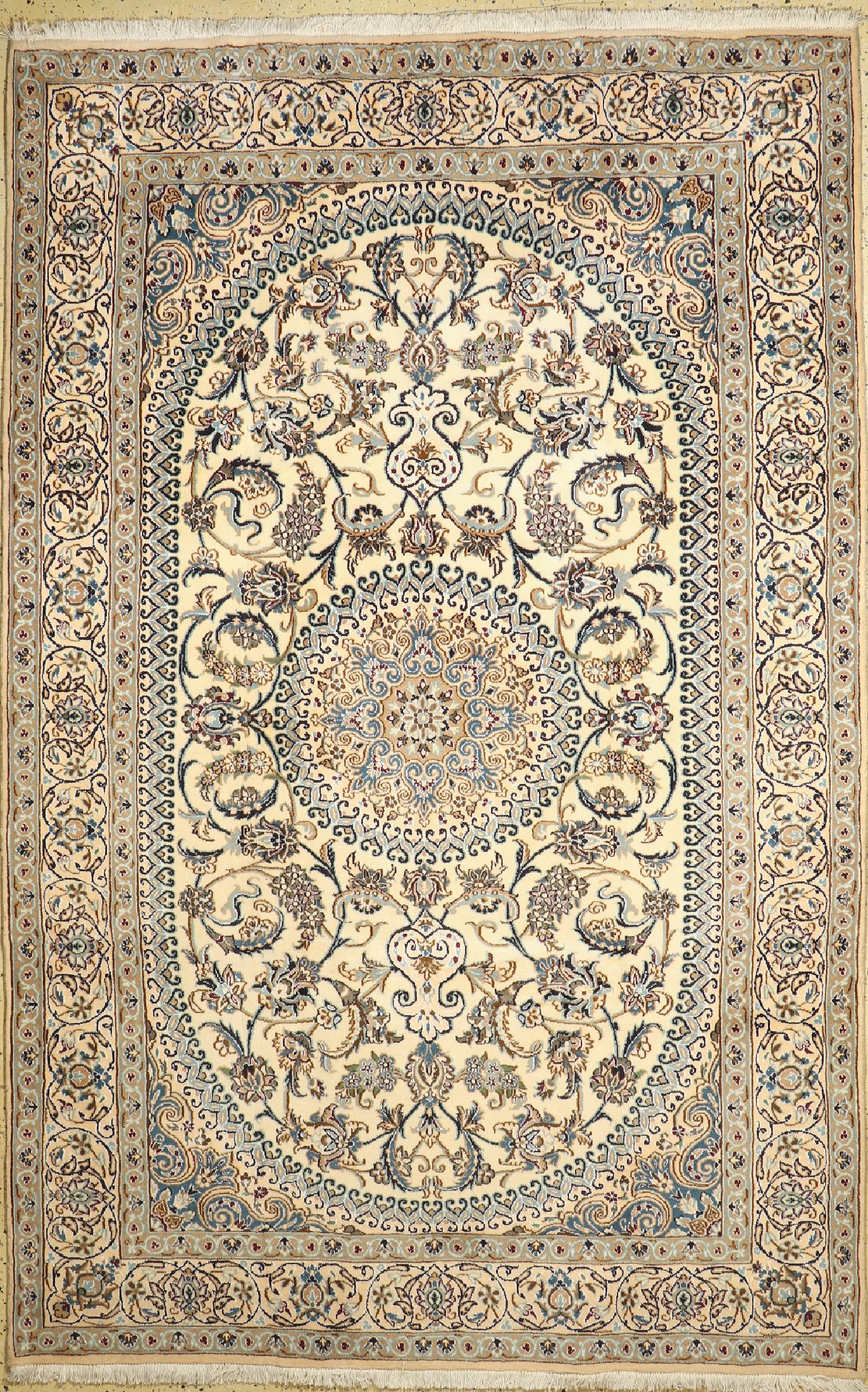 Nain, Persien, ca. 30 Jahre, Wolle auf Baumwolle, ca. 305 x 195 cm, EHZ: 1