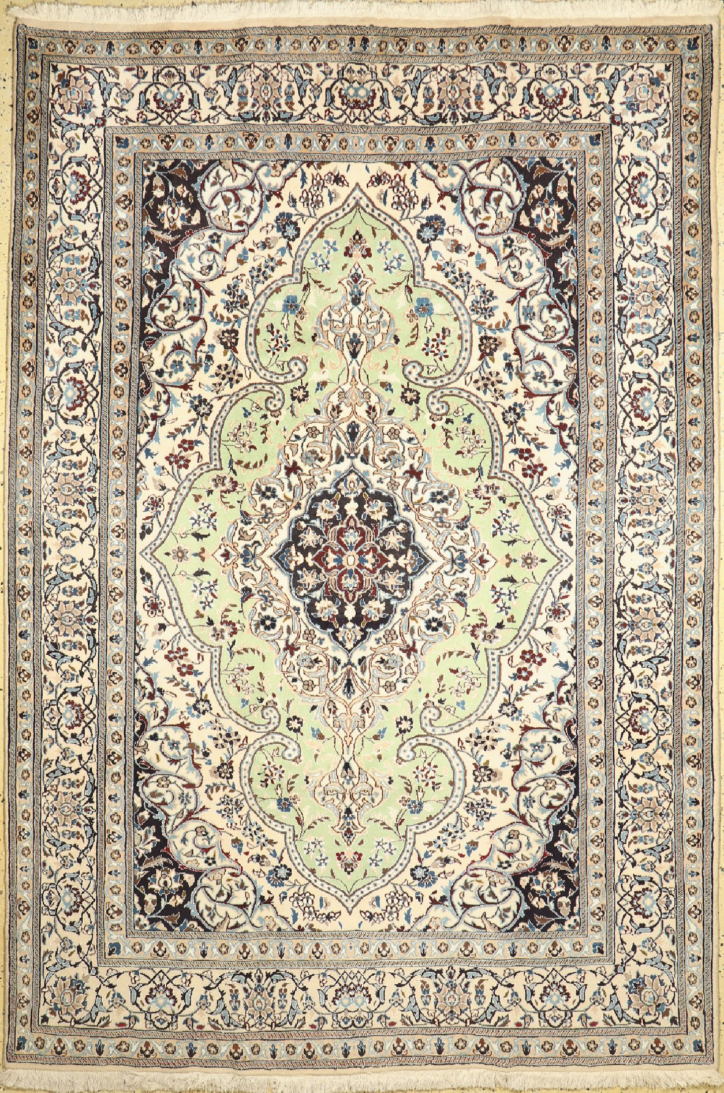 Nain, Persien, ca. 30 Jahre, Wolle auf Baumwolle, ca. 295 x 200 cm, EHZ: 1