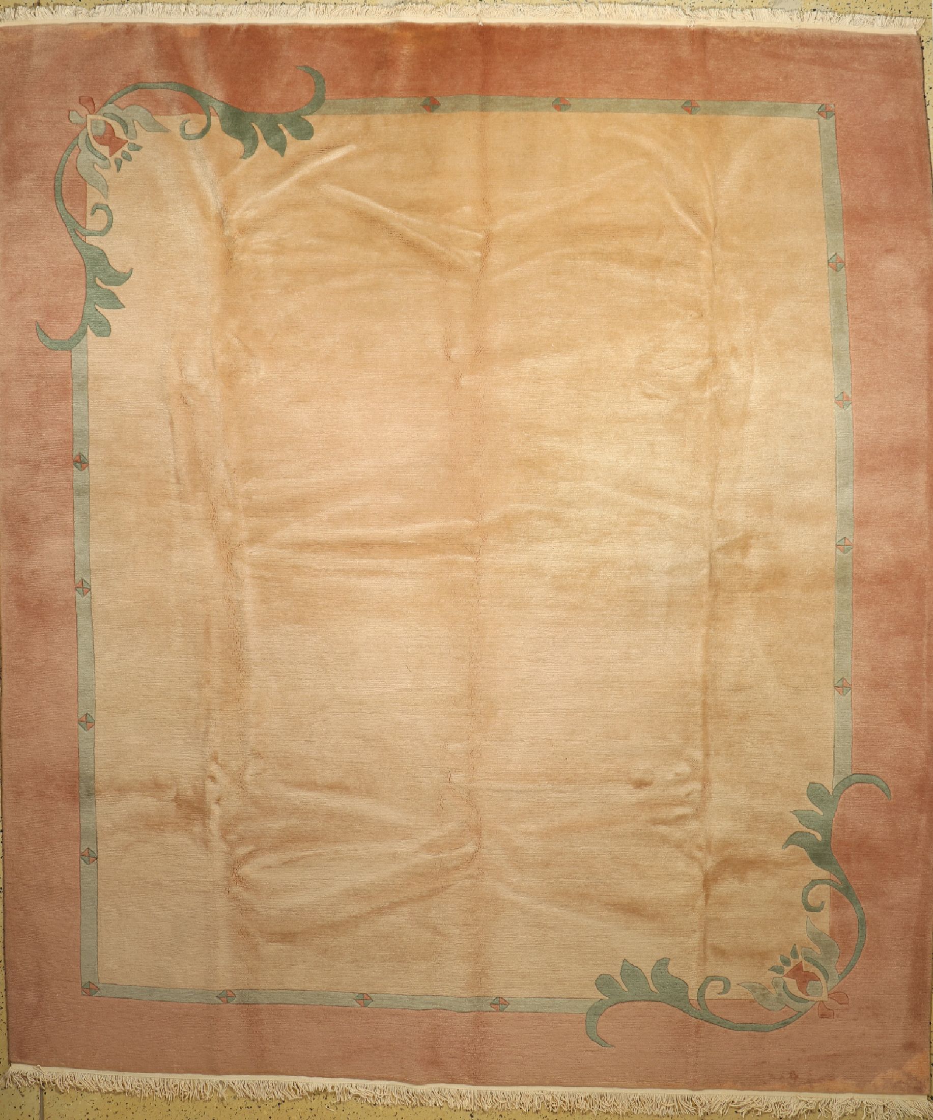Nepal, ca. 30 Jahre, Wolle auf Baumwolle, ca. 338 x 300 cm, EHZ: 1-2(fleckig)