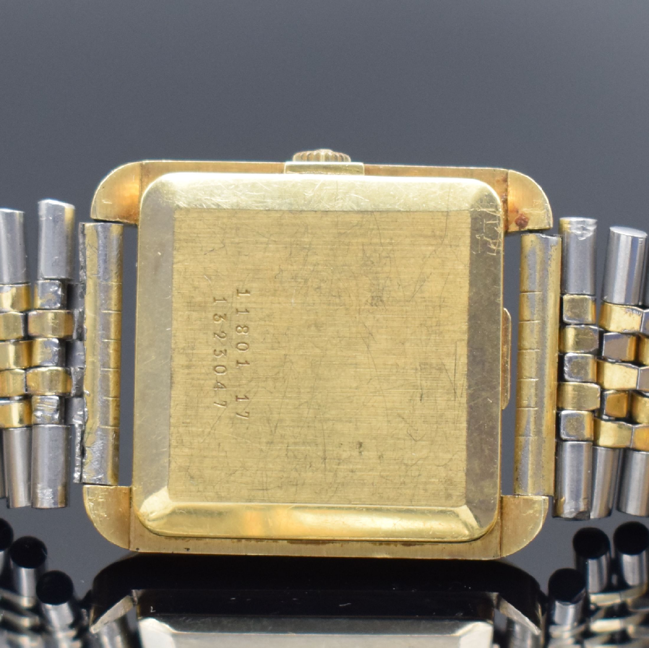 Detail c: DOXA Grafic Herrenarmbanduhr in GG 750/000, Schweiz um 1960, Automatik, 2-teil. Gehäuse, Boden aufgedr., neutr. Stahlbd. teils verg., silb. ...