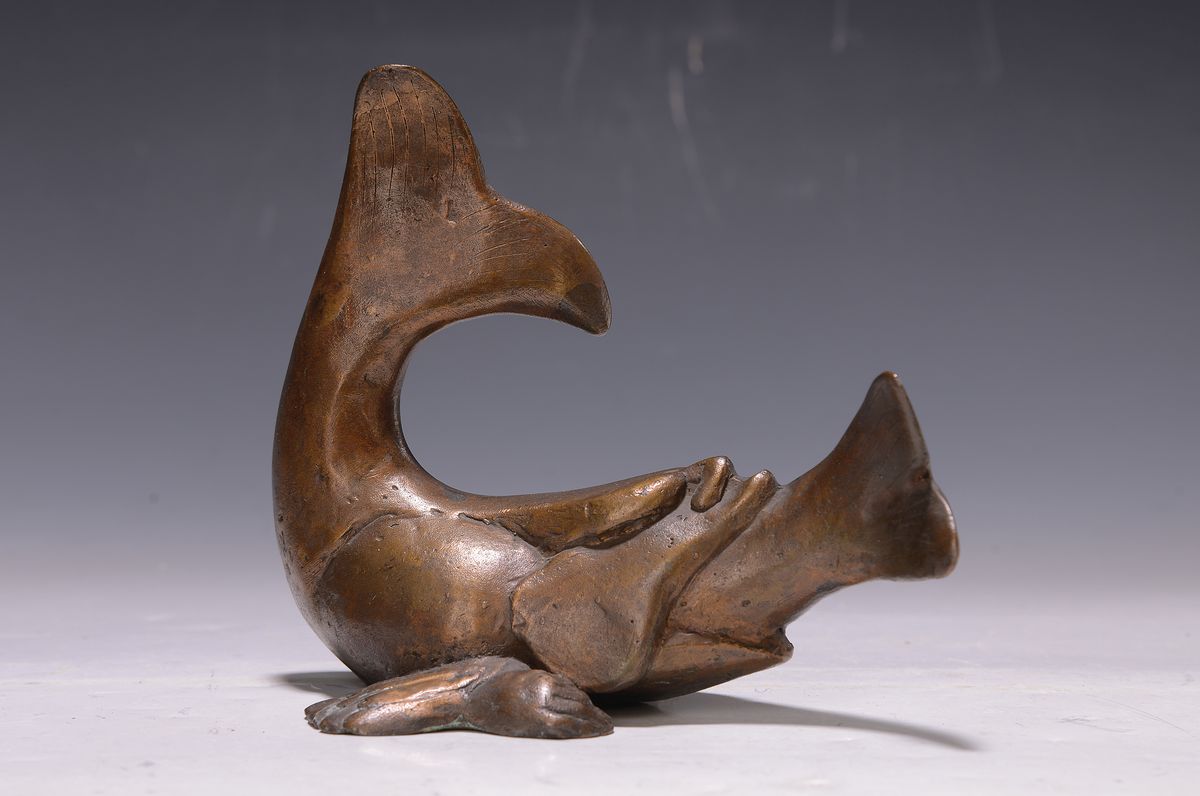 Gernot Rumpf, geb. 1941 Kaiserslautern, Bronzeskulptur, Die Gefrässigkeit, monogr. und num. 16, H. ca. 14cm, L. ca. 19cm