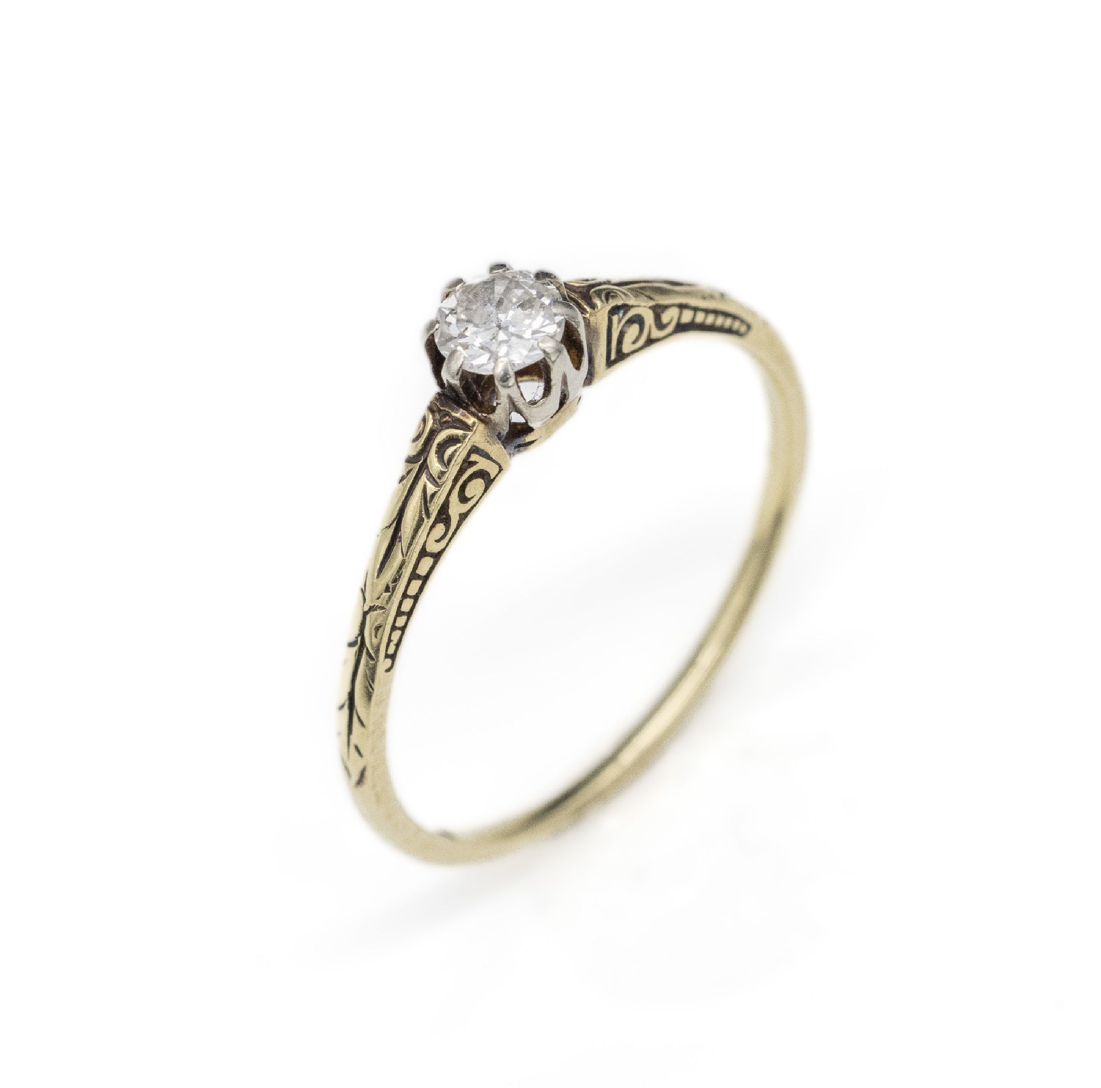 14 kt Gold Diamant-Ring, um 1900, GG 585/000, Ringschultern floral grav., Altschliffdiamant ca. 0.20 ct l.get.Weiß/si, RW 55