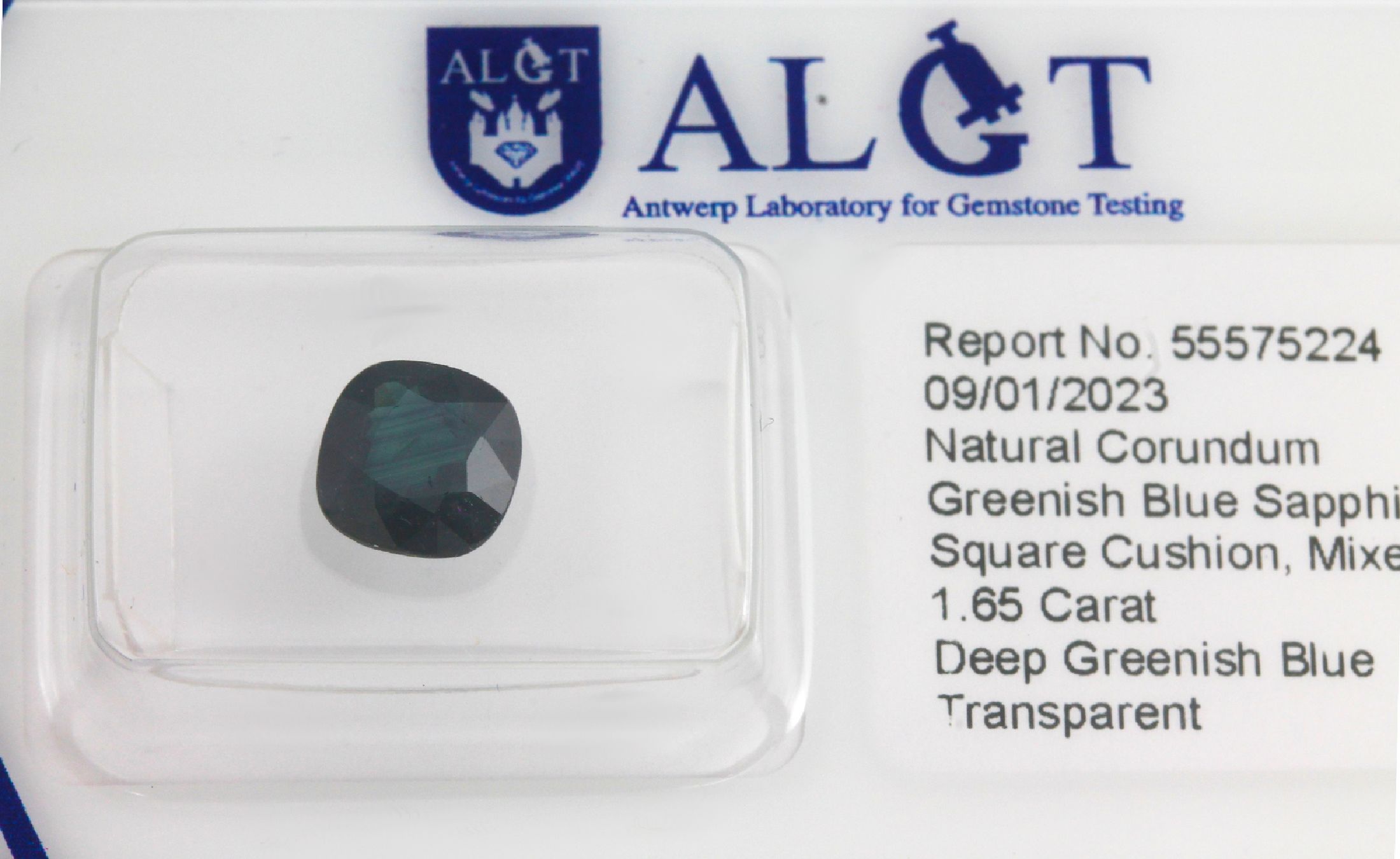 Detail d: Konvolut 6 Saphire, alle mit ALGT Expertise: 1 x facett. Saphir-Tropfen ca. 1.51 ct, Yellowish Green, unbehandelt; 1 x ovalfacett. Saphir ca. 0.91 ...