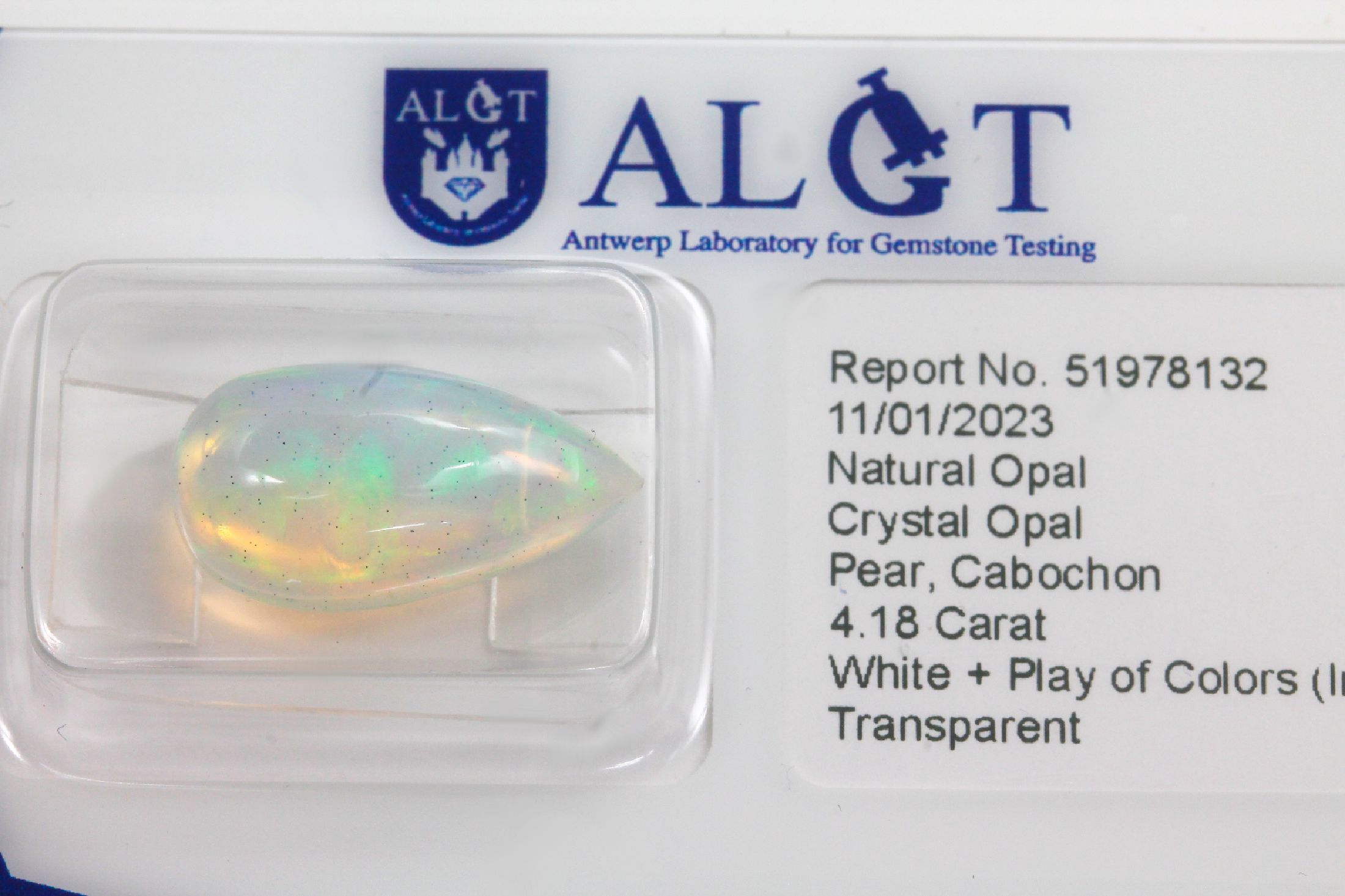 Detail b: Konvolut Farbsteine, alle mit ALGT Expertise, : 1 x loser Opalcabochon ca. 5.30 ct Light Orange, schönes Farbspiel, unbehandelt; 1 x Paar lose ...