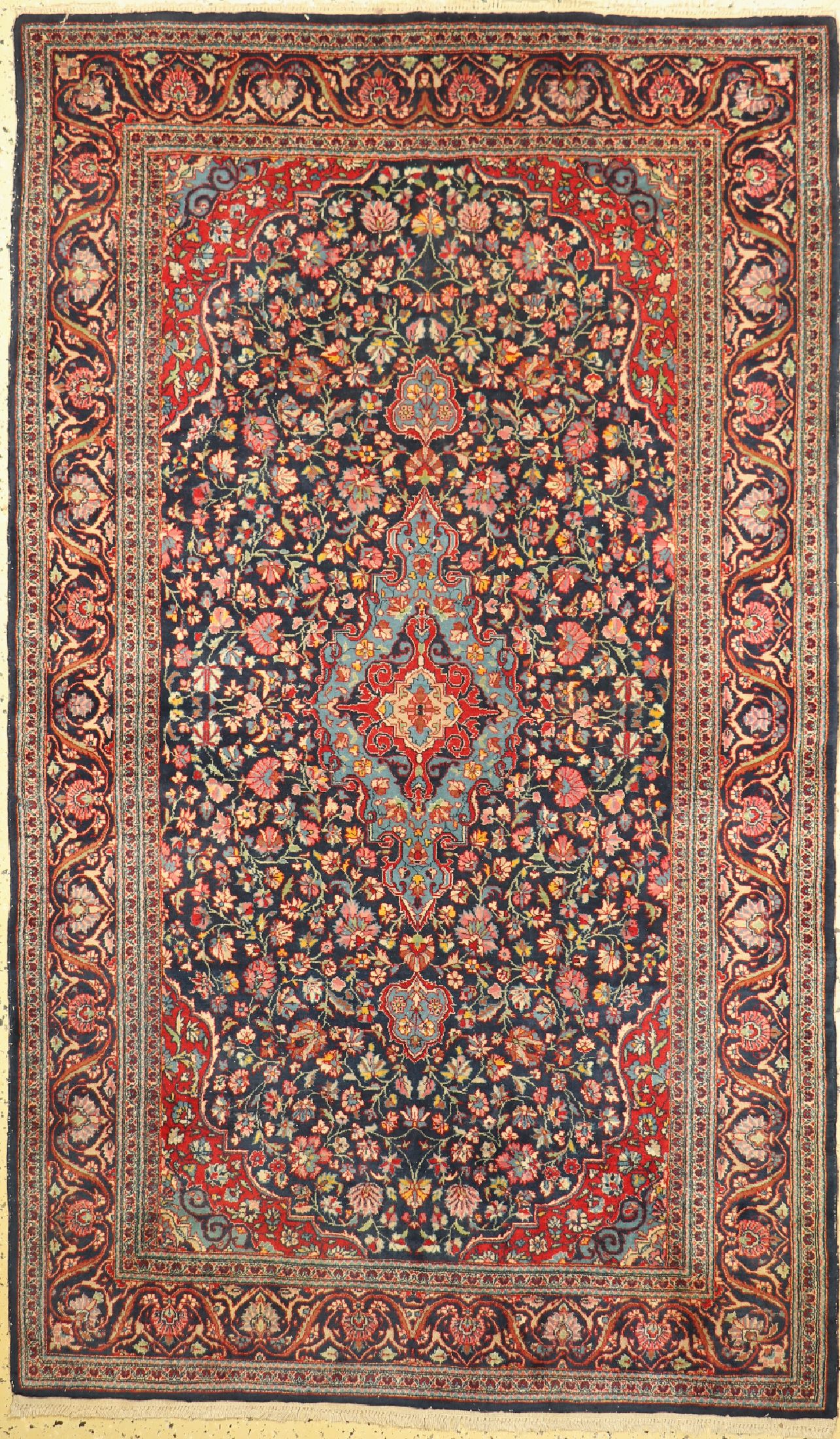 Keschan, Indien, ca. 50 Jahre, Wolle auf Baumwolle, ca. 234 x 139 cm, EHZ: 2(Fleckig)