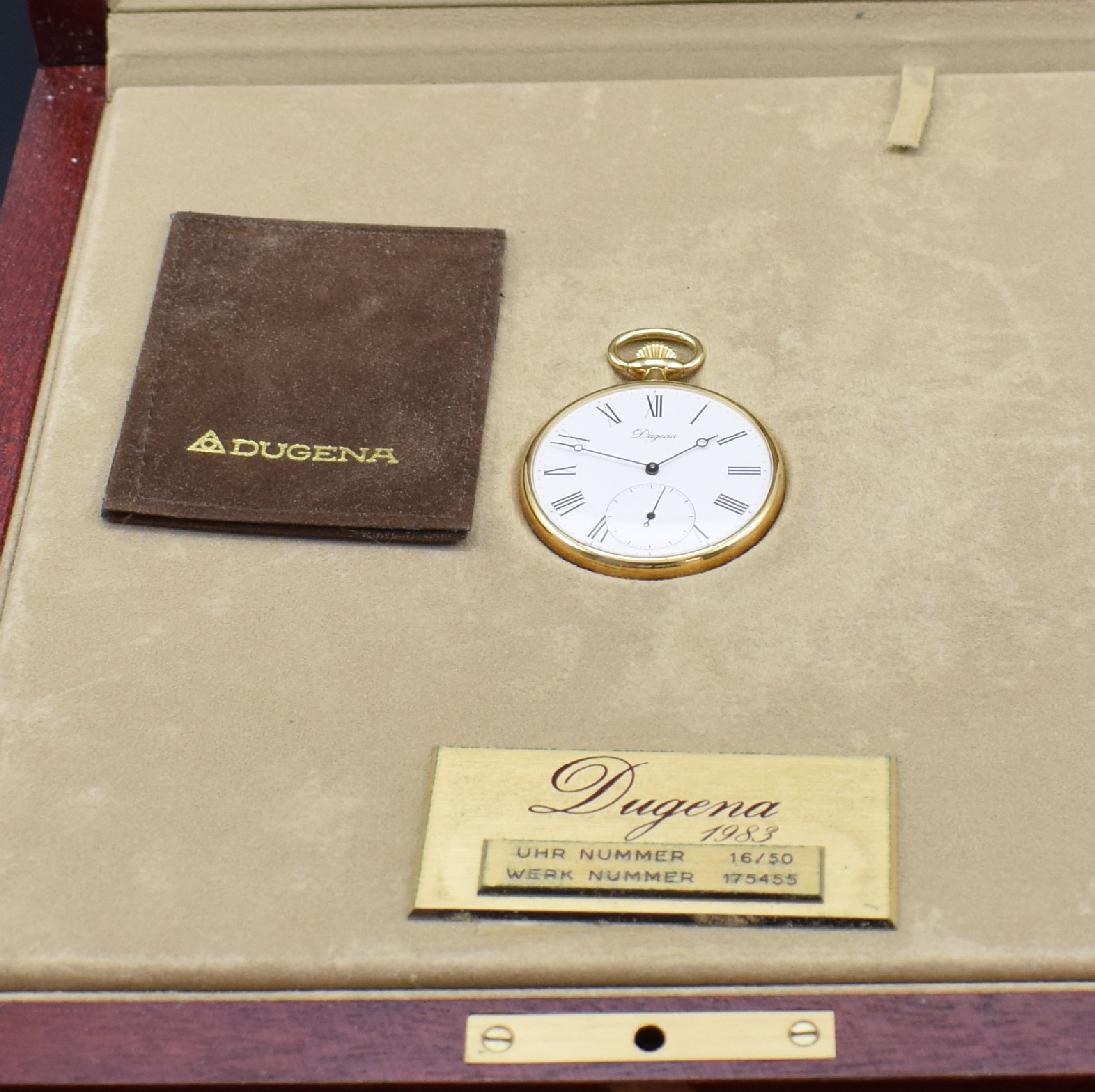 Detail d: IWC / DUGENA 1983 seltene, auf 50 Stück limitierte offene Taschenuhr mit Kaliber IWC 952 in GG 750/000, Schweiz um 1983, 3-teil. Gehäuse, Glasrand ...
