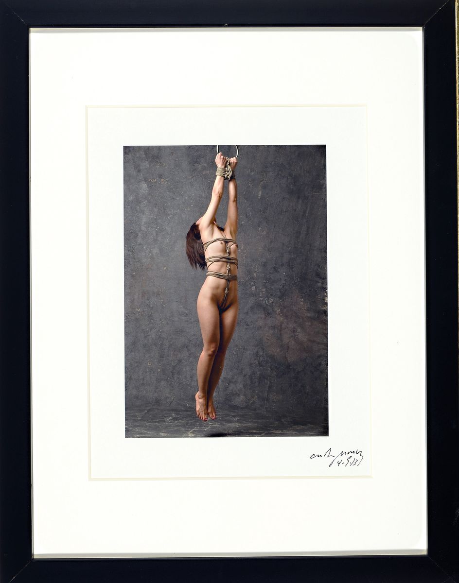 Detail k: Craig Morey, geb. 1952 Fort Wayne, Indiana, USA, 3 Aktfotografien auf Fotopapier, jeweils handsigniert und nummeriert, verso mit handsigniertem ...