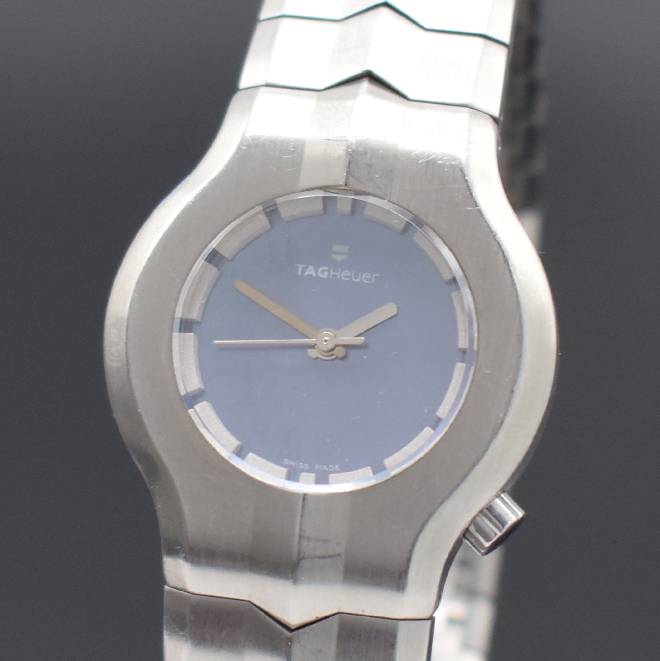 Detail a: TAG HEUER Damenarmbanduhr Alter Ego Referenz WP1312, Schweiz um 2005, quarz, Edelstahlgeh. inkl. Gliederband m. dopp. Faltschl., Boden 6-fach ...