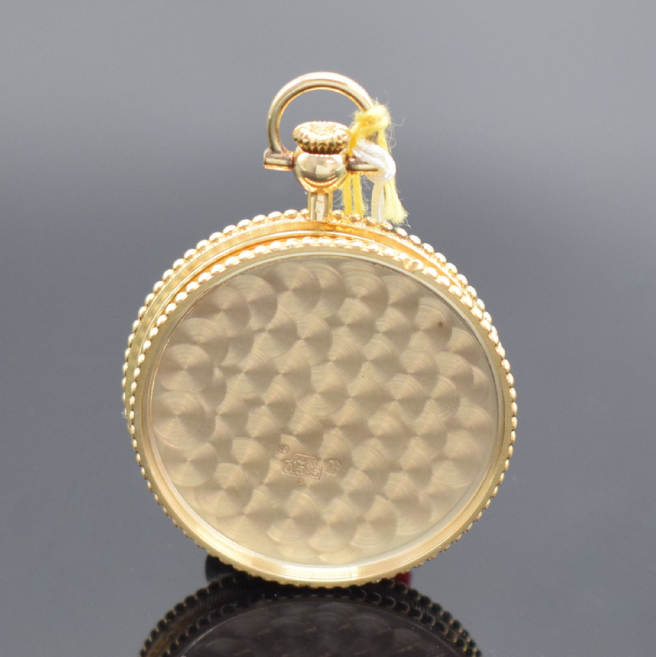 Detail c: DUGENA offene Taschenuhr in GG 585/000, Schweiz um 1985, Handaufzug, 3-teil. Gehäuse, Boden und Glasrand aufgedr., gold. Zifferbl. m. röm. Zahlen, ...