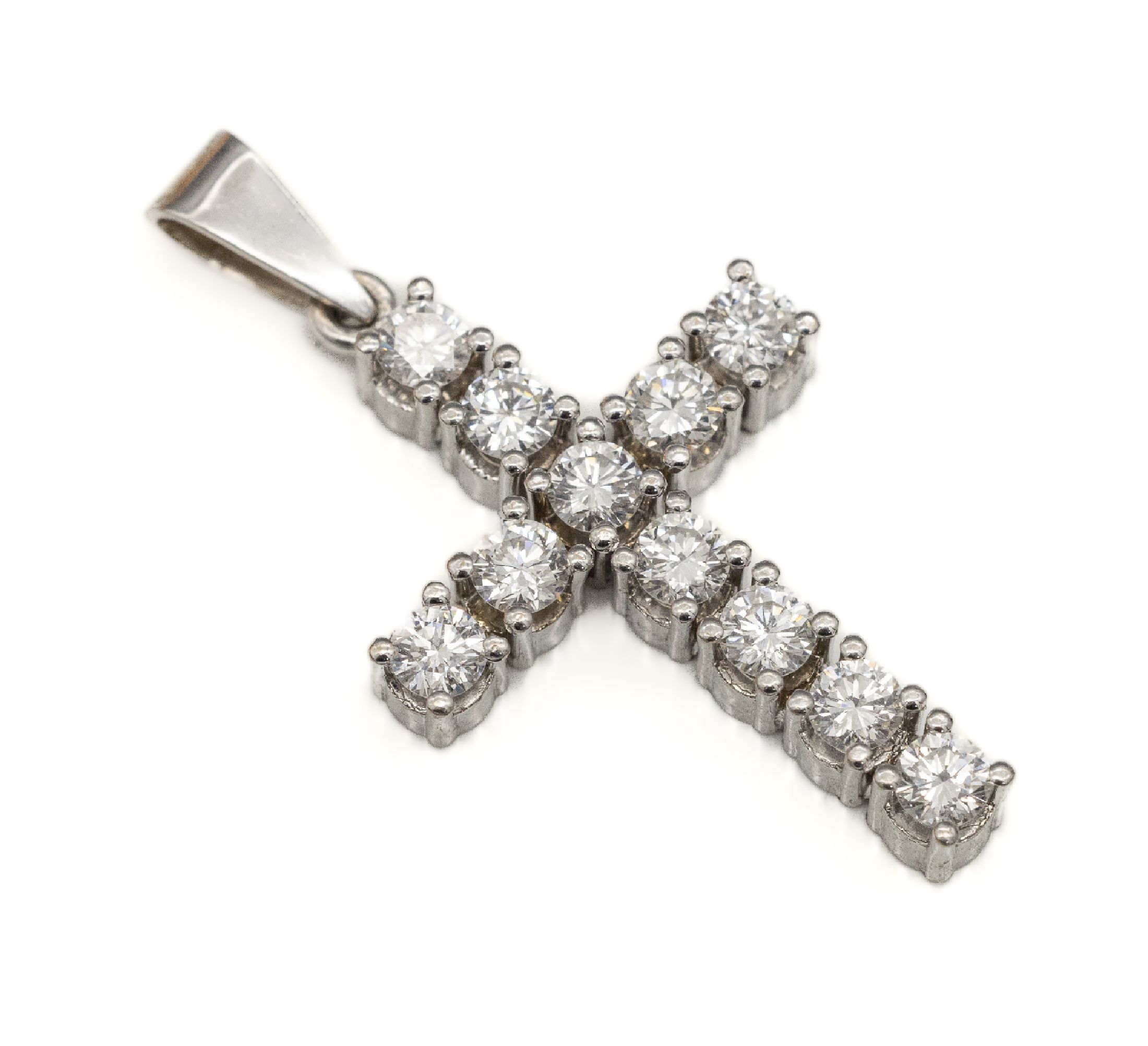 14 kt Gold Brillant-Kreuzanhänger, WG 585/000, 12 Brillanten zus. ca. 1.10 ct Weiß/si, ca. 2.5 x 1.7 cm, ca. 3.4 g