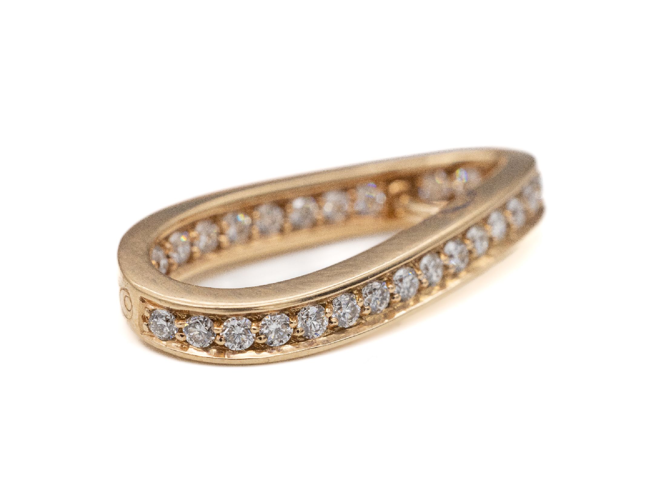 18 kt Gold Brillant-Anhänger, GG 750/000, 27 Brillanten zus. ca. 0.50 ct (grav.) Weiß/sica. 2.5 x 0.4 cm, ca. 4.2 g