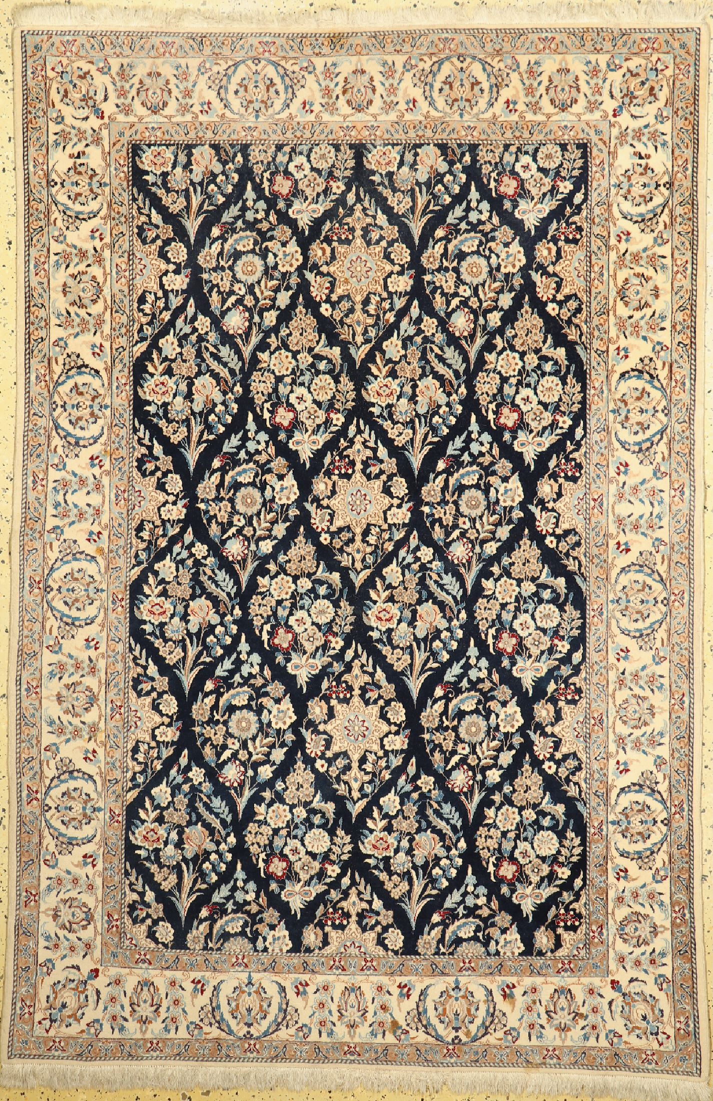 Nain fein(6 La), Persien, ca. 50 Jahre, Korkwolle mit Seide, ca. 207 x 137 cm, EHZ: 1(gebraucht)