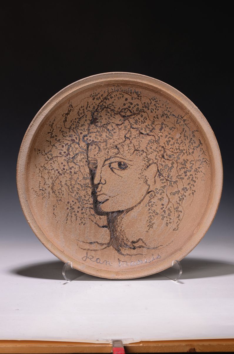 Jean Marais, 1913 - 1998, Künsterteller, schwere Keramik, Kopfmotiv, D. ca. 45 cm