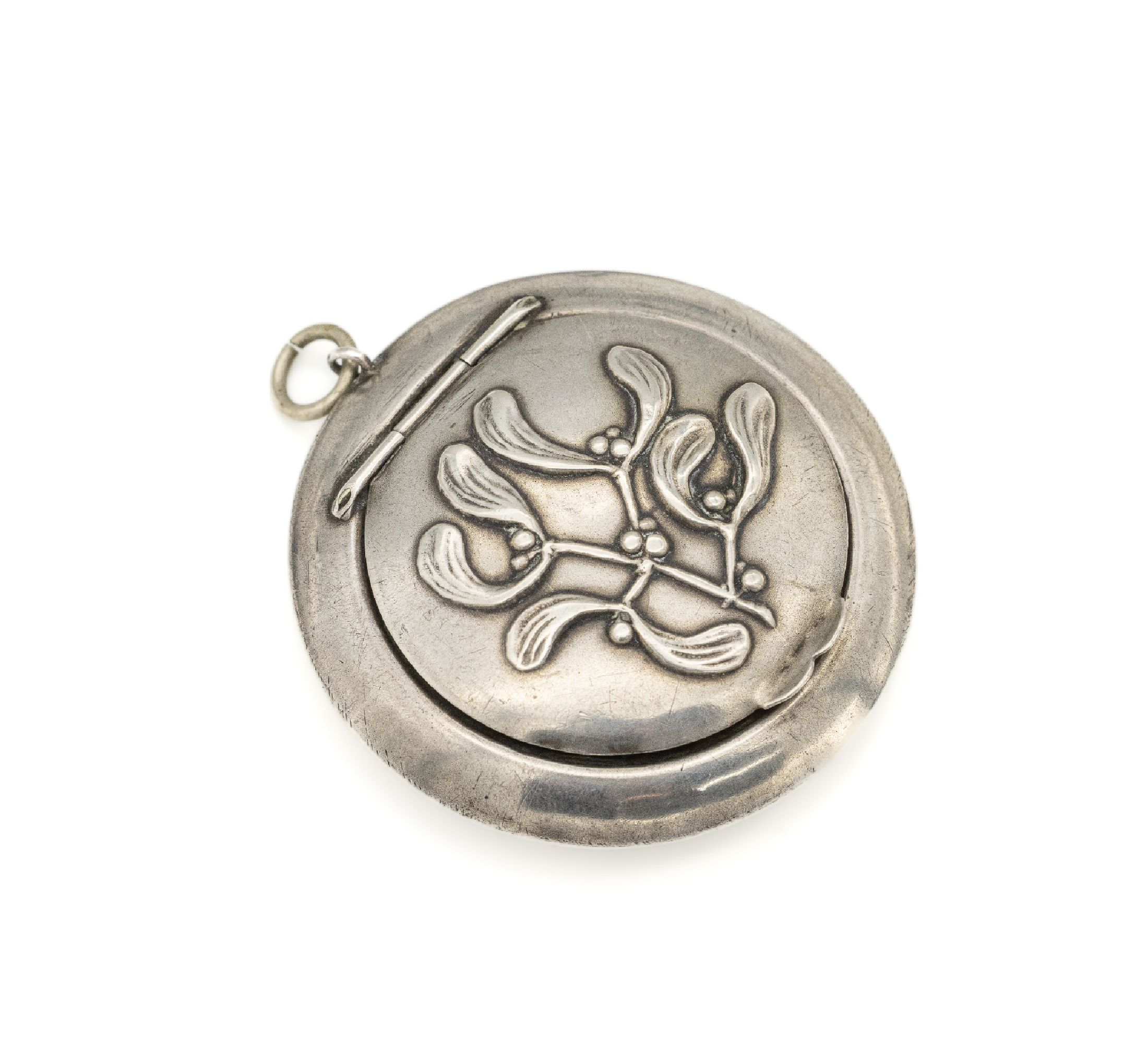 Pillendose/Puderdose, Frankreich um 1900, reiner Jugendstil, 800er Silber, Deckel mit erhabenem Mistelzweigdekor, Anhängeöse, Durchm. ca. 4.6 cm, ...
