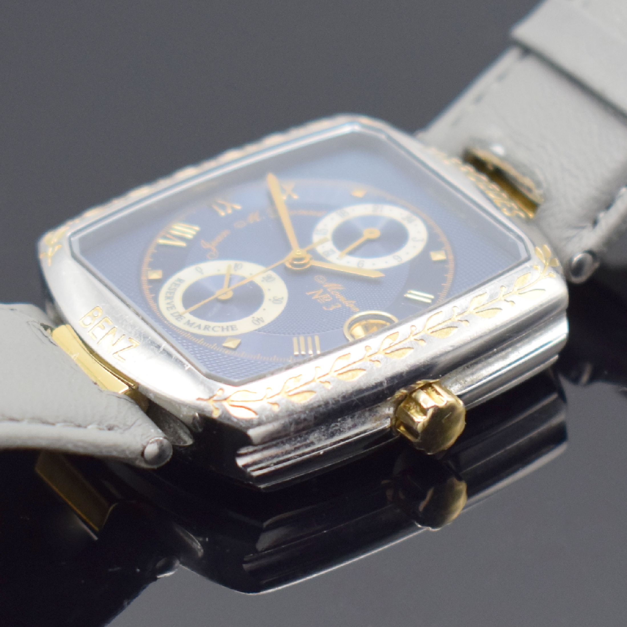 Detail b: MERCEDES BENZ / Jean Maurice Donzé Armbanduhr Montre Classic No 3 World Timer, Automatik, Schweiz 1990er Jahre, Edelstahlgeh. beids. vergl., Boden ...