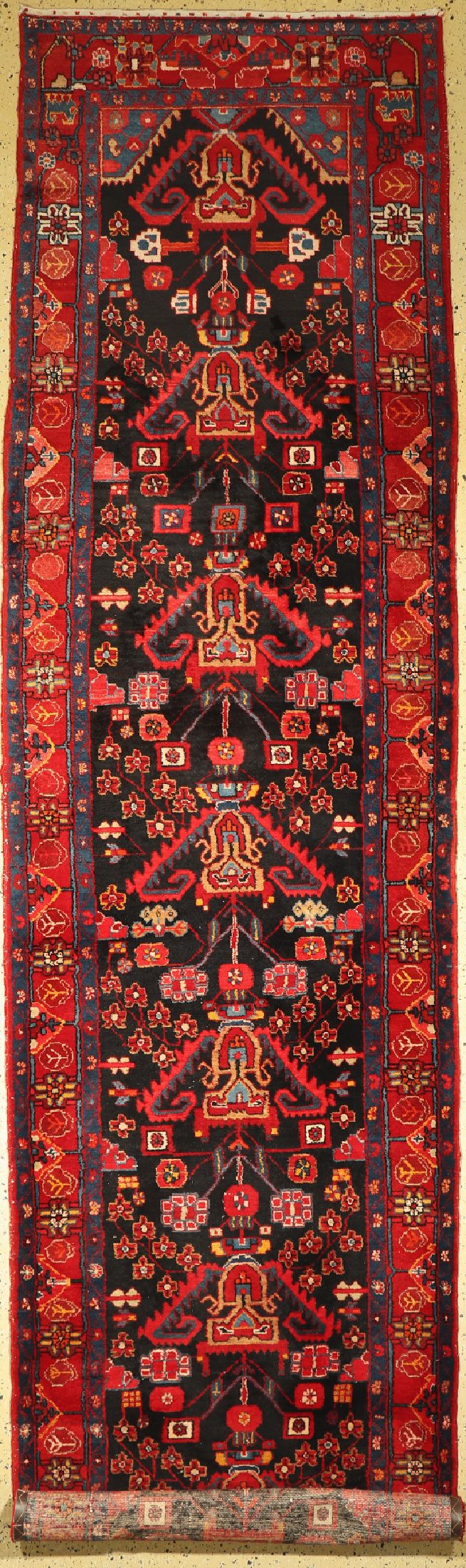 Nahawand alt, Persien, um 1950, Wolle auf Baumwolle, ca. 526 x 122 cm, EHZ: 2