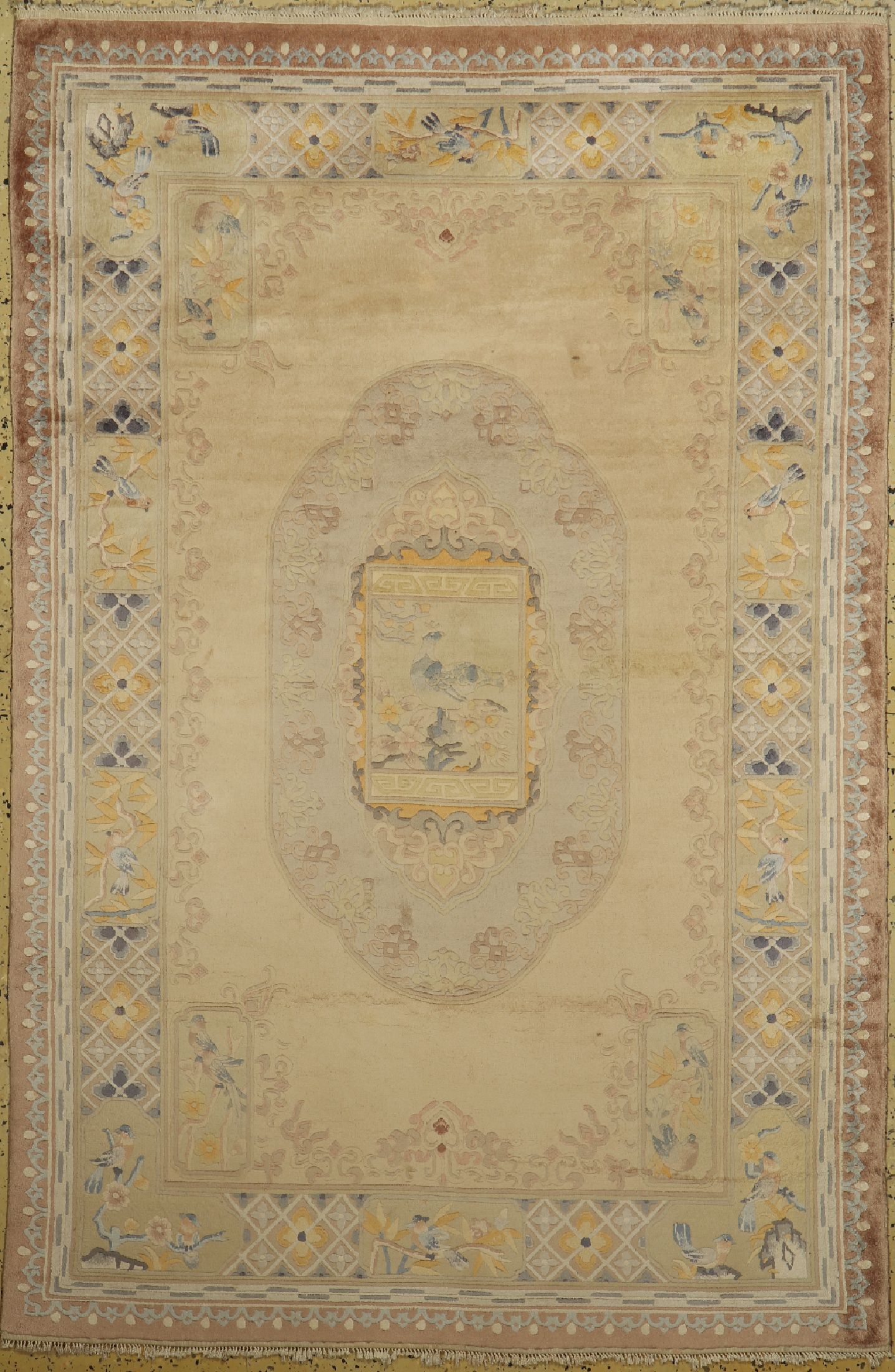 China Seide, ca. 50 Jahre, reine Naturseide, ca. 182 x 122 cm, EHZ: 1-2