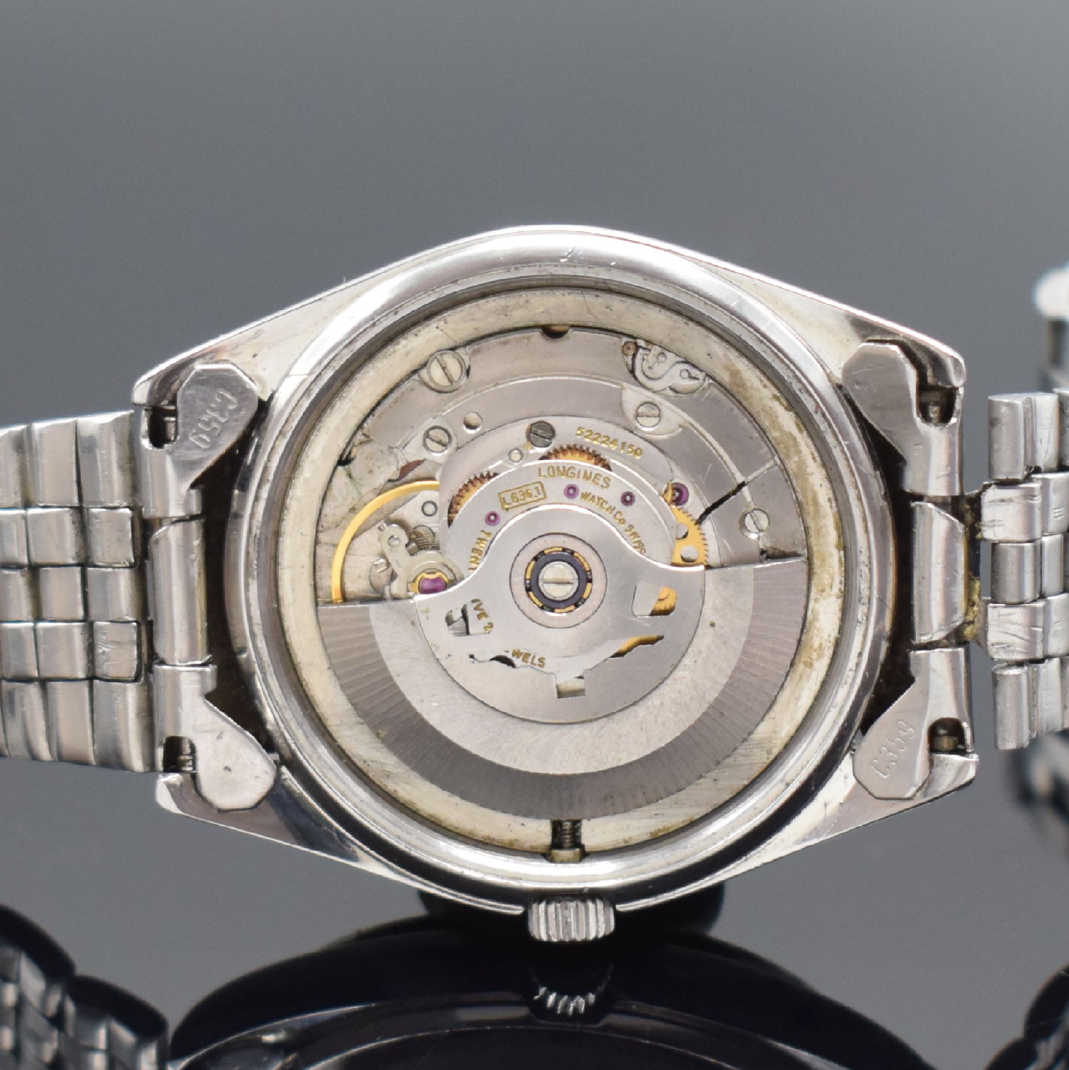 Detail f: LONGINES Conquest Herrenarmbanduhr in Stahl Referenz 7971, Schweiz um 1975, Automatik, Boden verschr., orig. Gliederband m. Faltschl., silb. ...