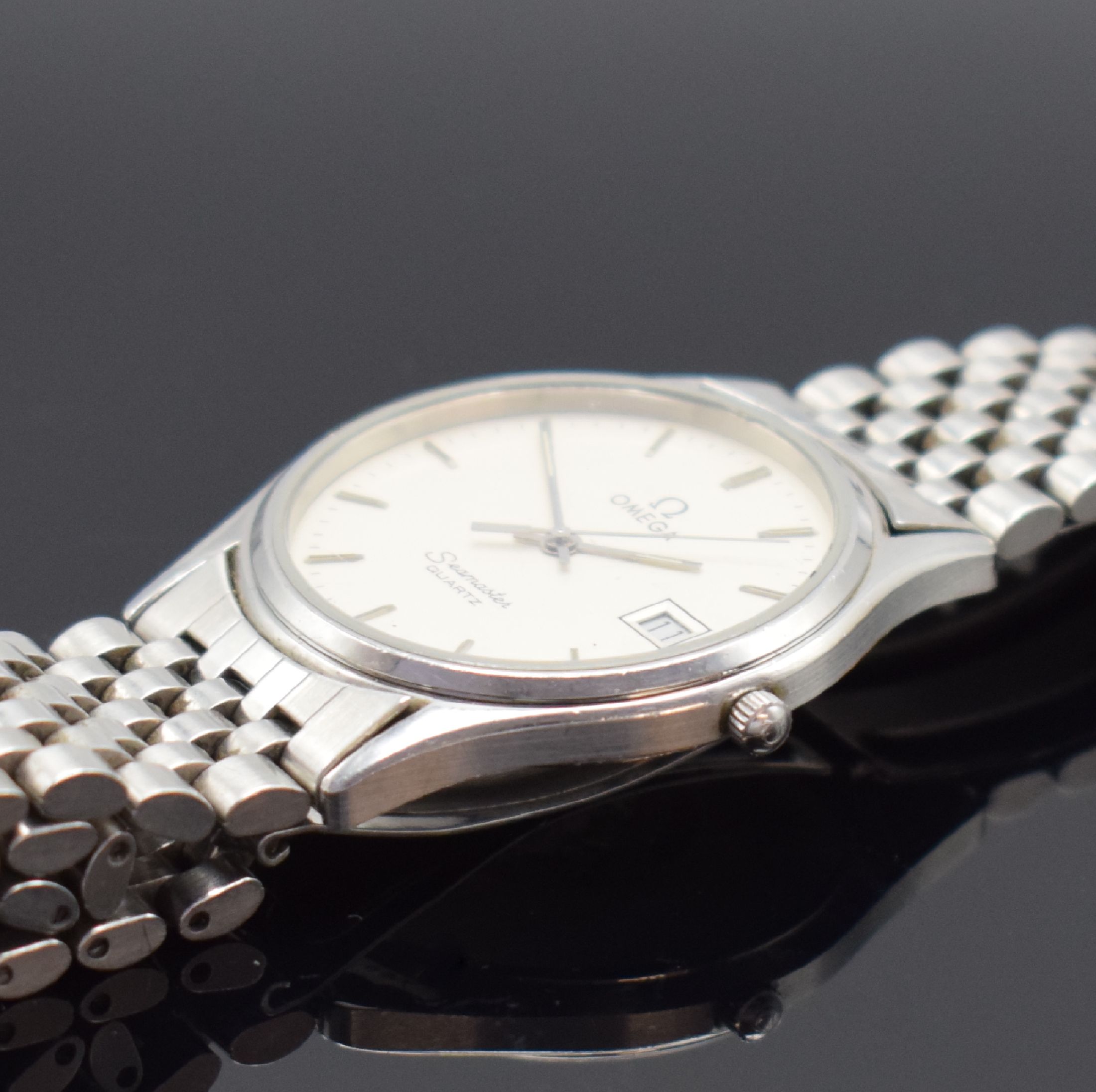 Detail c: OMEGA Herrenarmbanduhr Seamaster BREST Referenz ST 196.0251, Schweiz um 1982, quarz, Edelstahlgeh. inkl. orig. Gliederband m. Faltschl., Boden mit ...