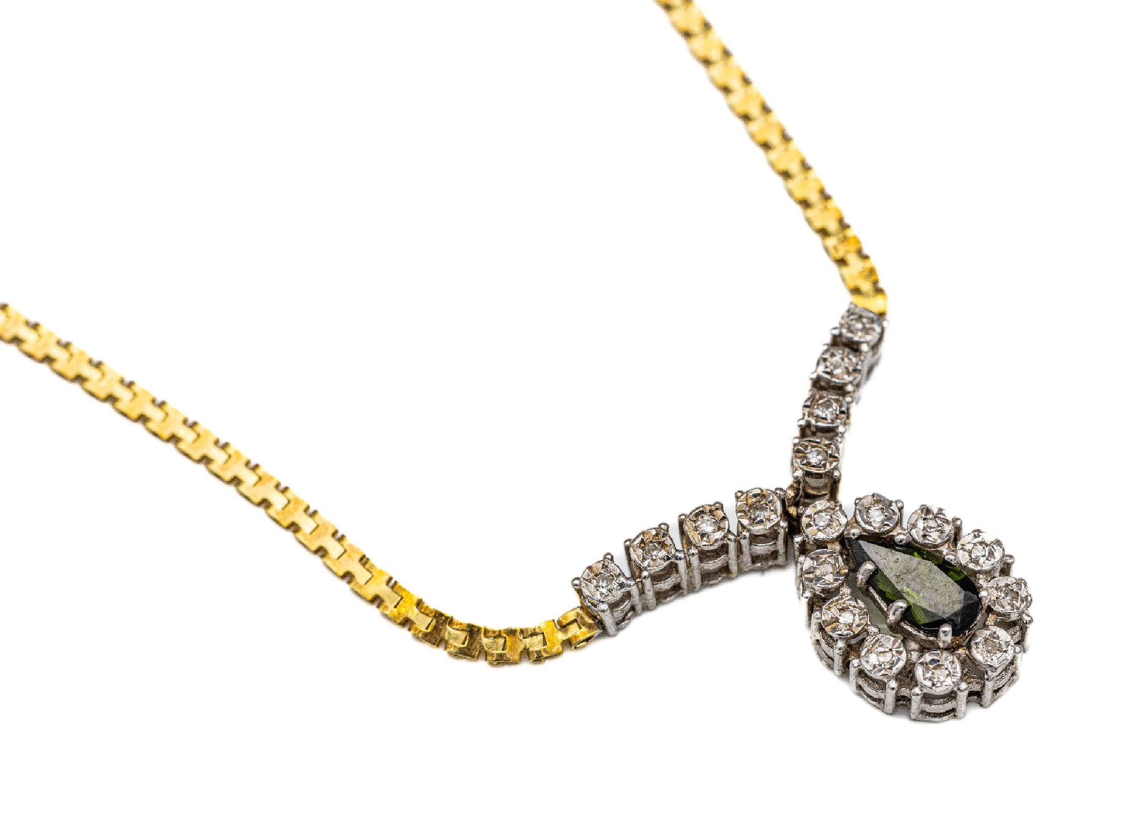 14 kt Gold Turmalin-Diamant-Collier, GG/WG 585/000, Mittelteil WG mit facett. Turmalintropfen, umgeben von 18 8/8-Diamanten,L. ca. 43 cm, ...