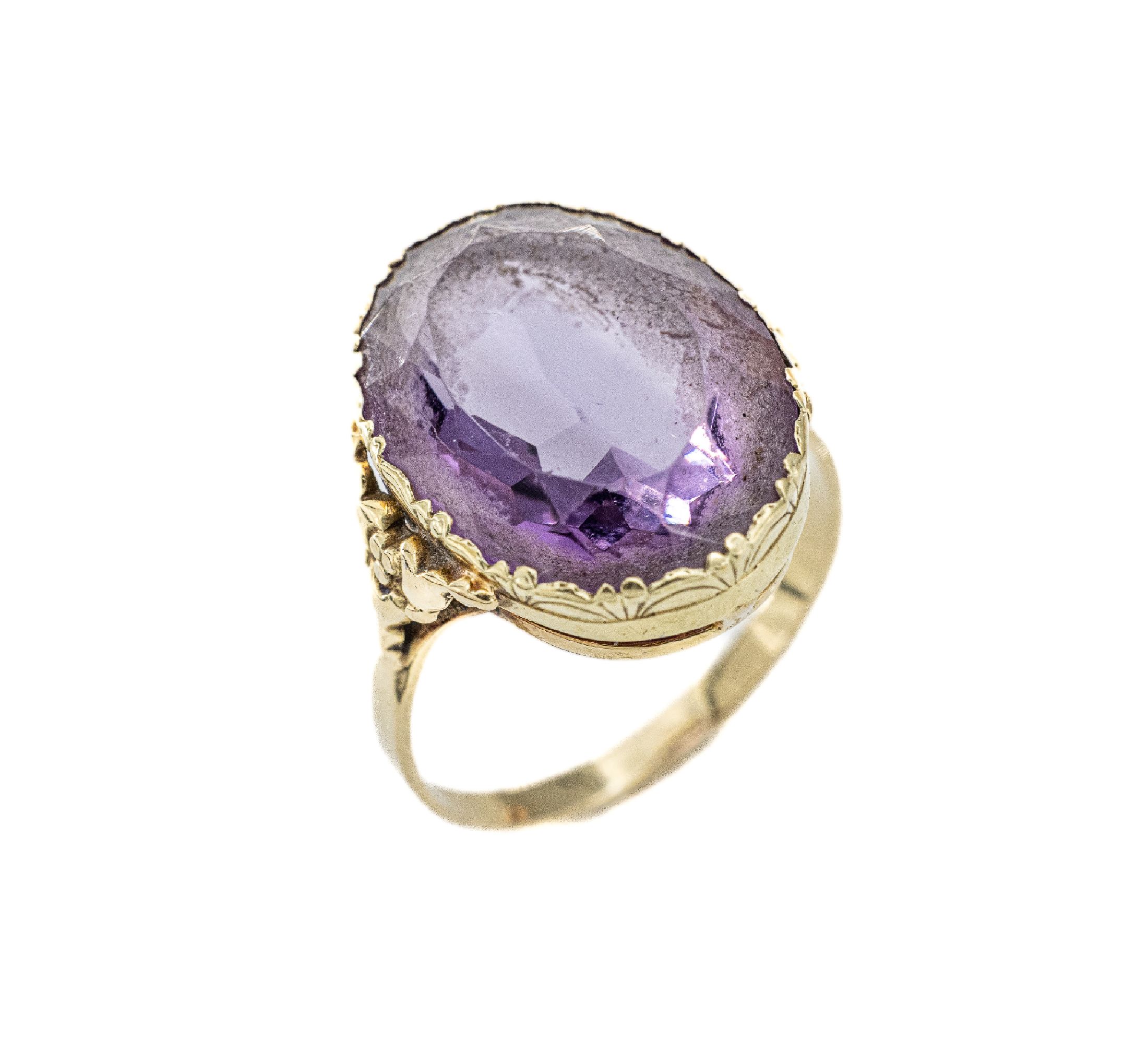 14 kt Gold Amethyst-Ring, um 1900/10, GG 585/000, ovalfacett. Amethyst ca. 9.0 ct, RW 63, ca. 5.7 g