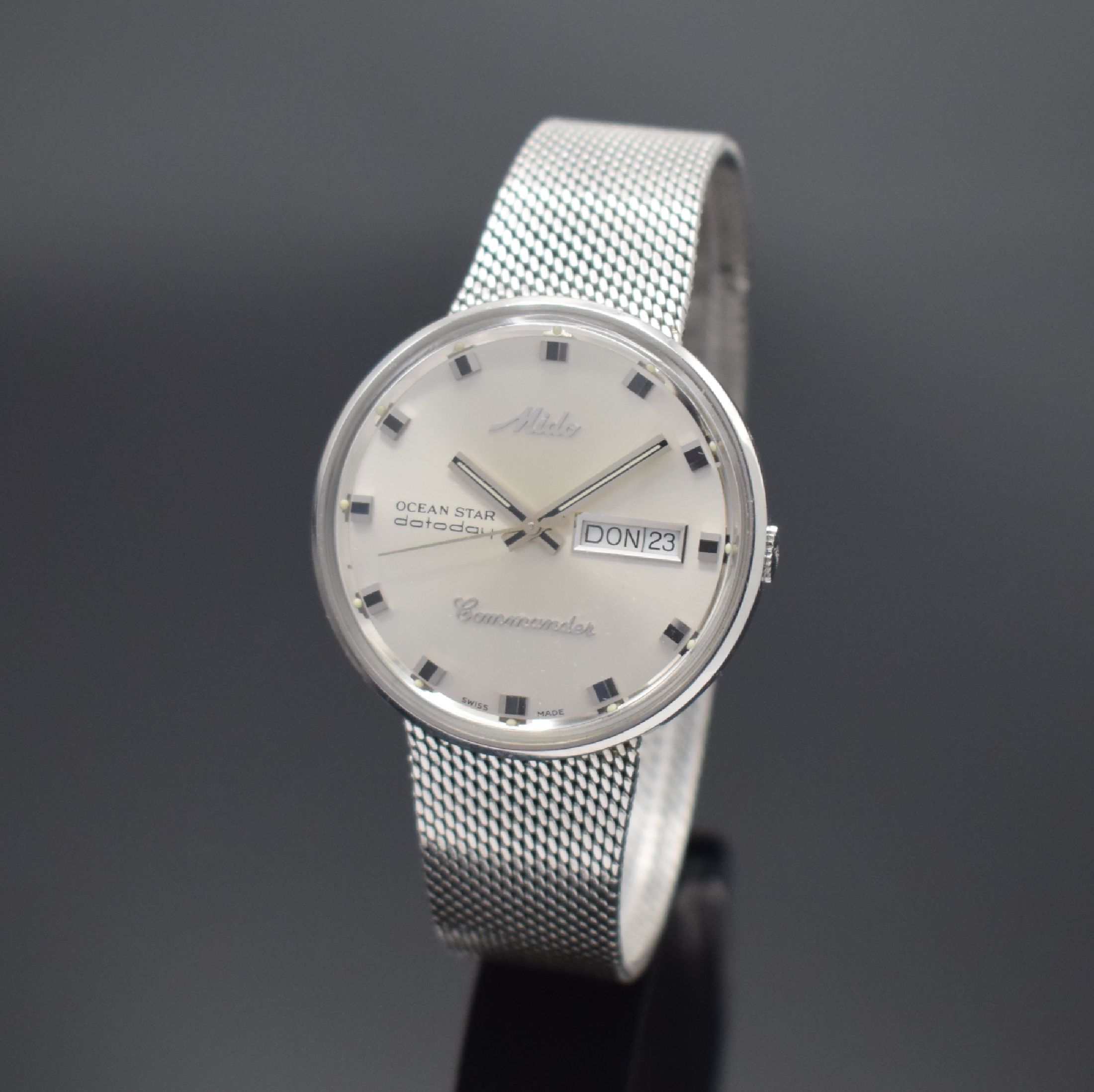 MIDO Commander Herrenarmbanduhr Serie Ocean Star Datoday Referenz 636-8429, Automatik, Edelstahlgeh. inkl. orig. Edelstahlband, Aquadura-Prinzip, ...