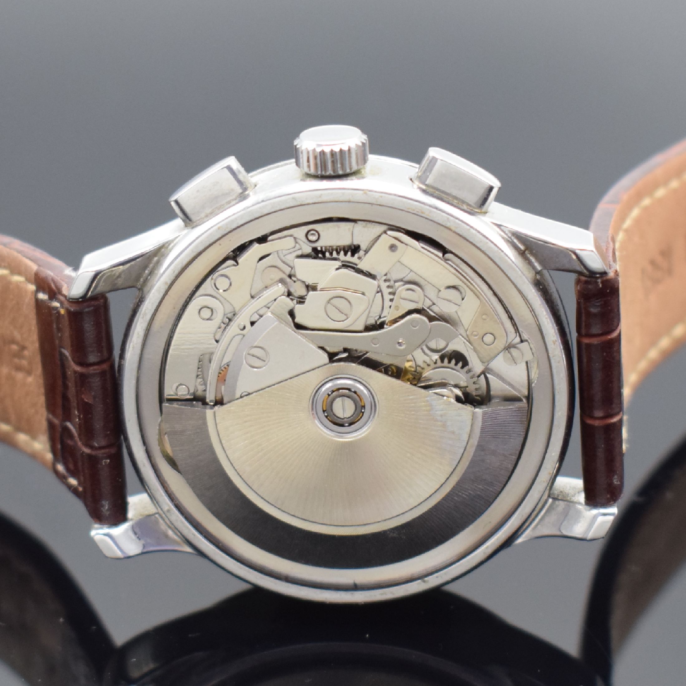 Detail d: COMOR Armbandchronograph Modell "Grand Prix d'Europe", Automatik, Schweiz um 1995, Sonderauflage in Edelstahl, Boden aufgedr., ...