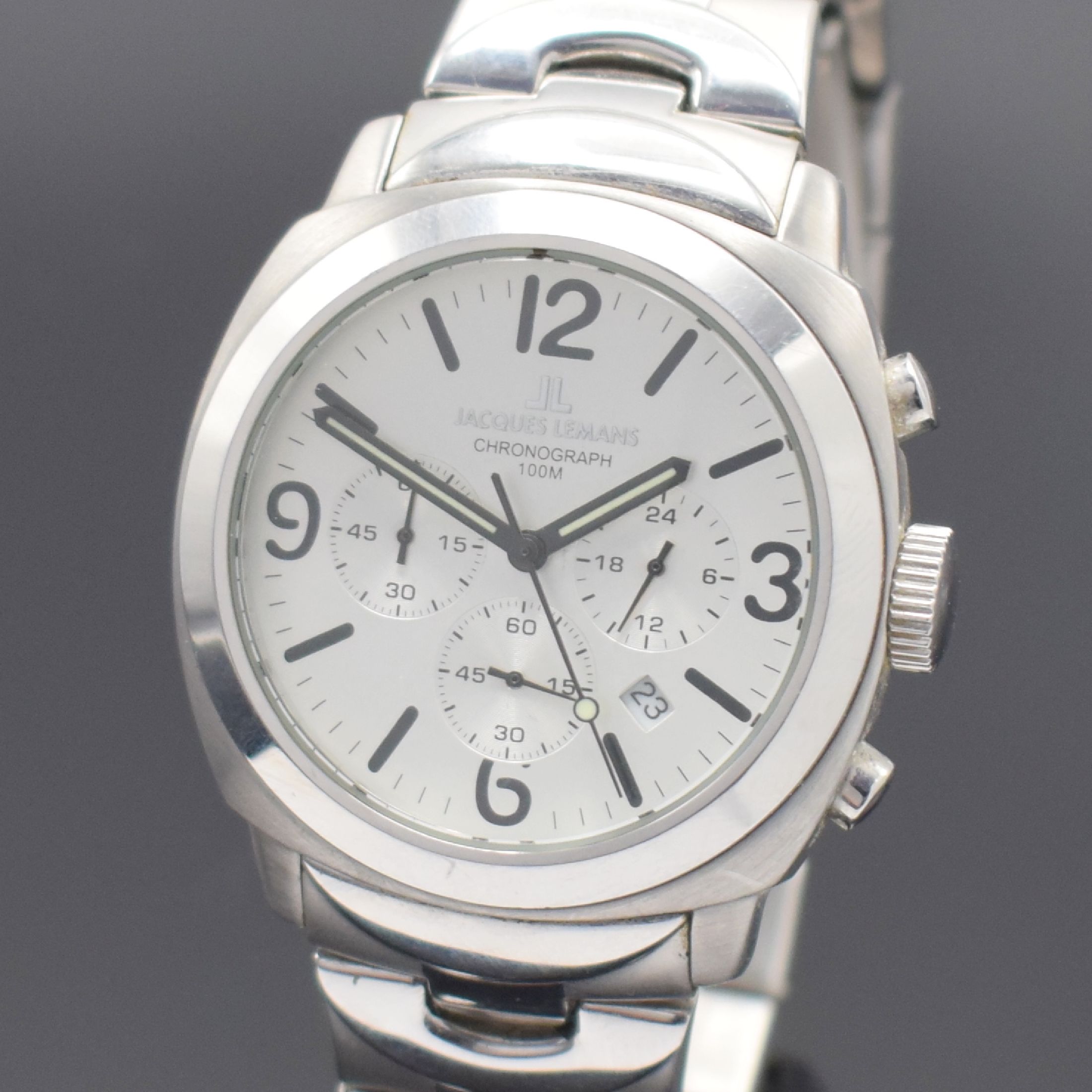 Detail a: JACQUES LEMANS Armbandchronograph Referenz 1- 1084, Schweiz um 2010, quarz, kissenförmiges Edelstahlgeh. inkl. orig. Gliederband m. Faltschl., Boden ...