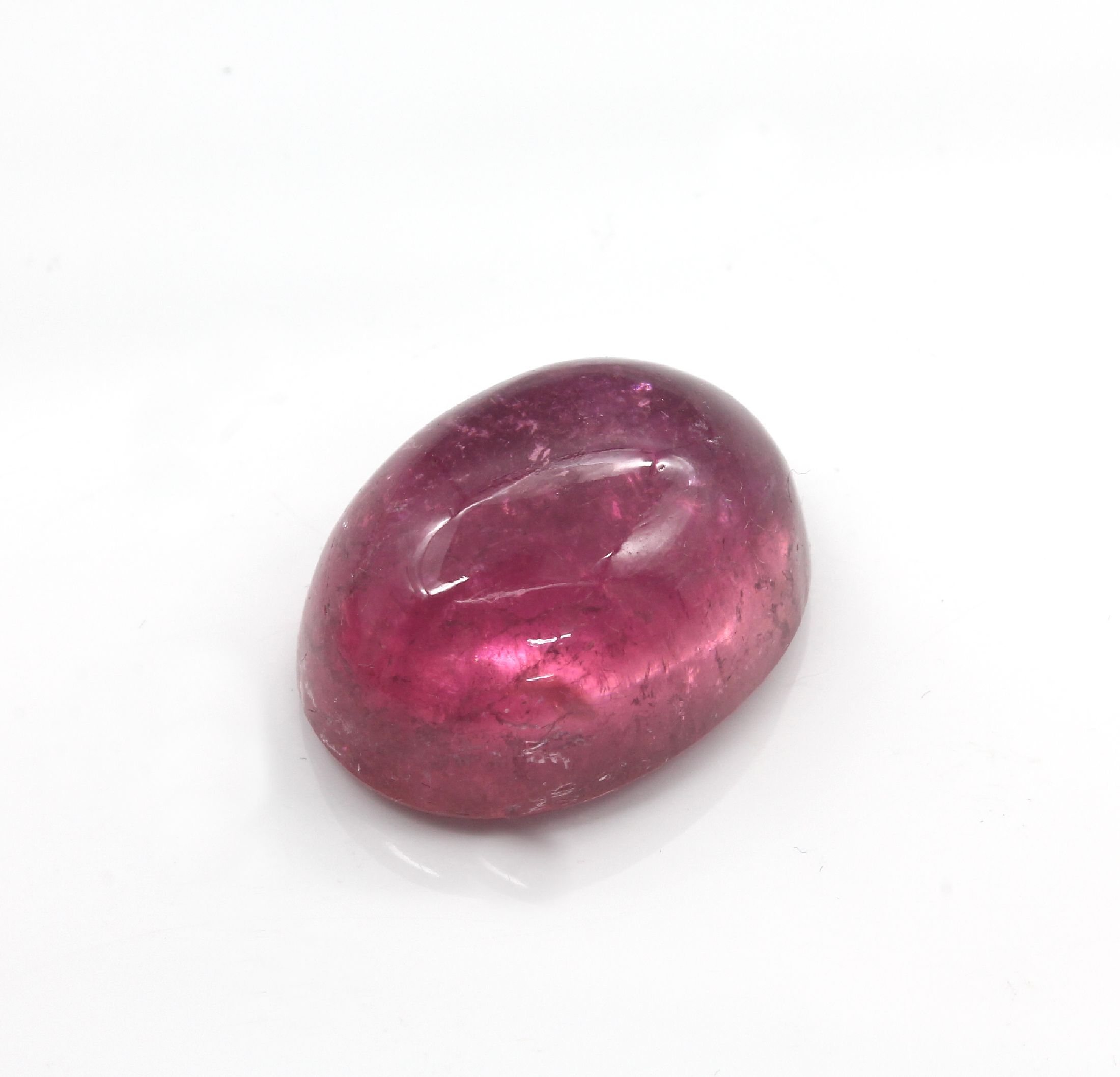Loser Rubellit-Cabochon, 34.52 ct, oval