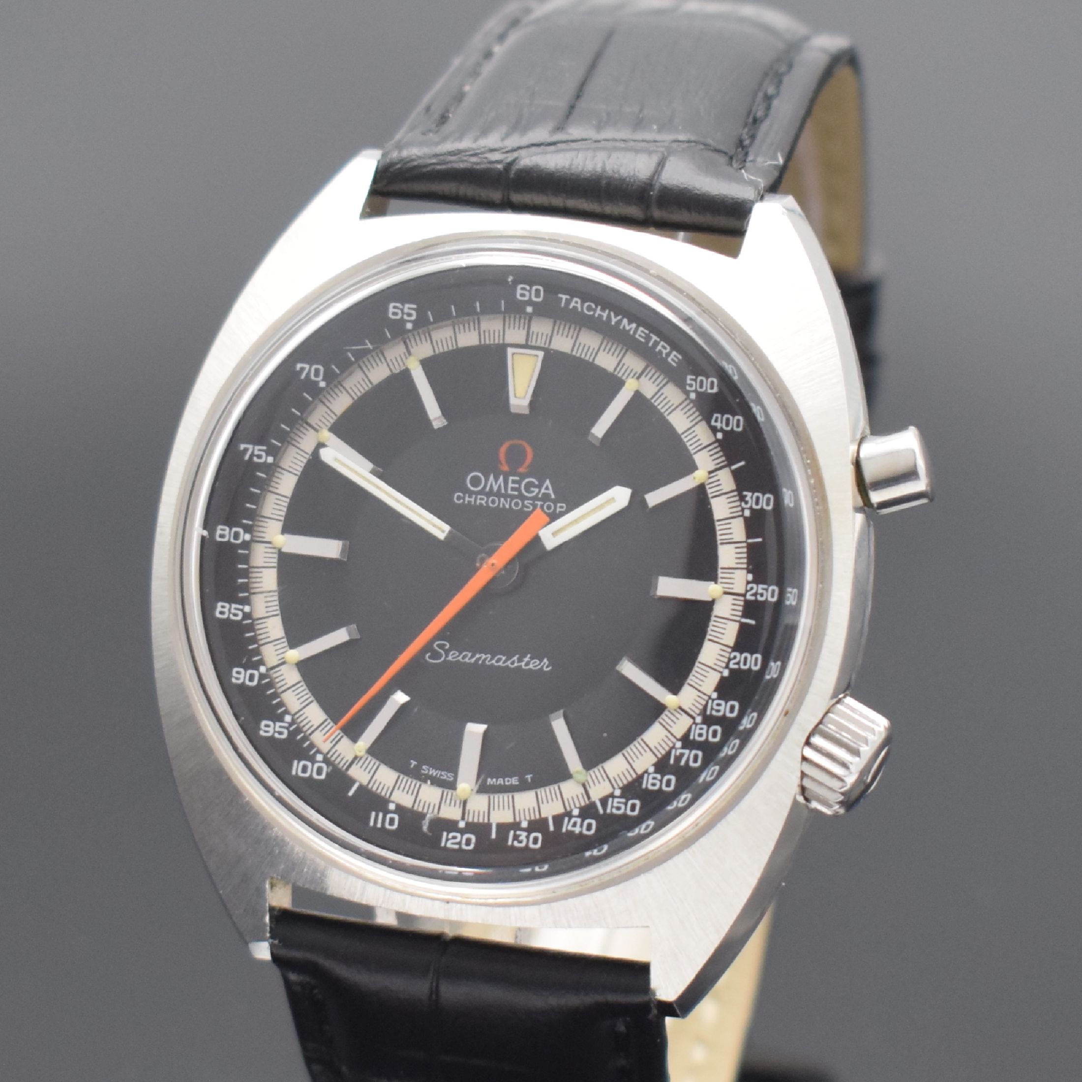 Detail a: OMEGA Seamaster Chronostop große Herrenarmbanduhr 41 mm Referenz 145.007, Schweiz um 1969, Handaufzug, Boden geschr., schwarzes Zifferbl. m. aufges. ...