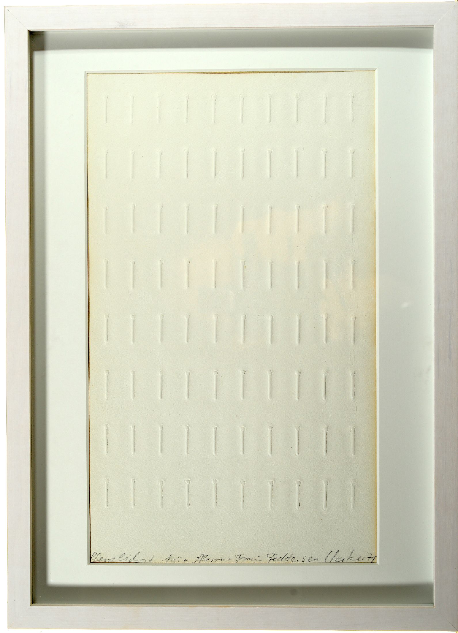 Günther Uecker, geb. 1930, Prägedruck auf Büttenpapier, handsigniert, aus 1971, "Parallele Reihung", Blattgr. ca. 40 x 30 cm, edler ...