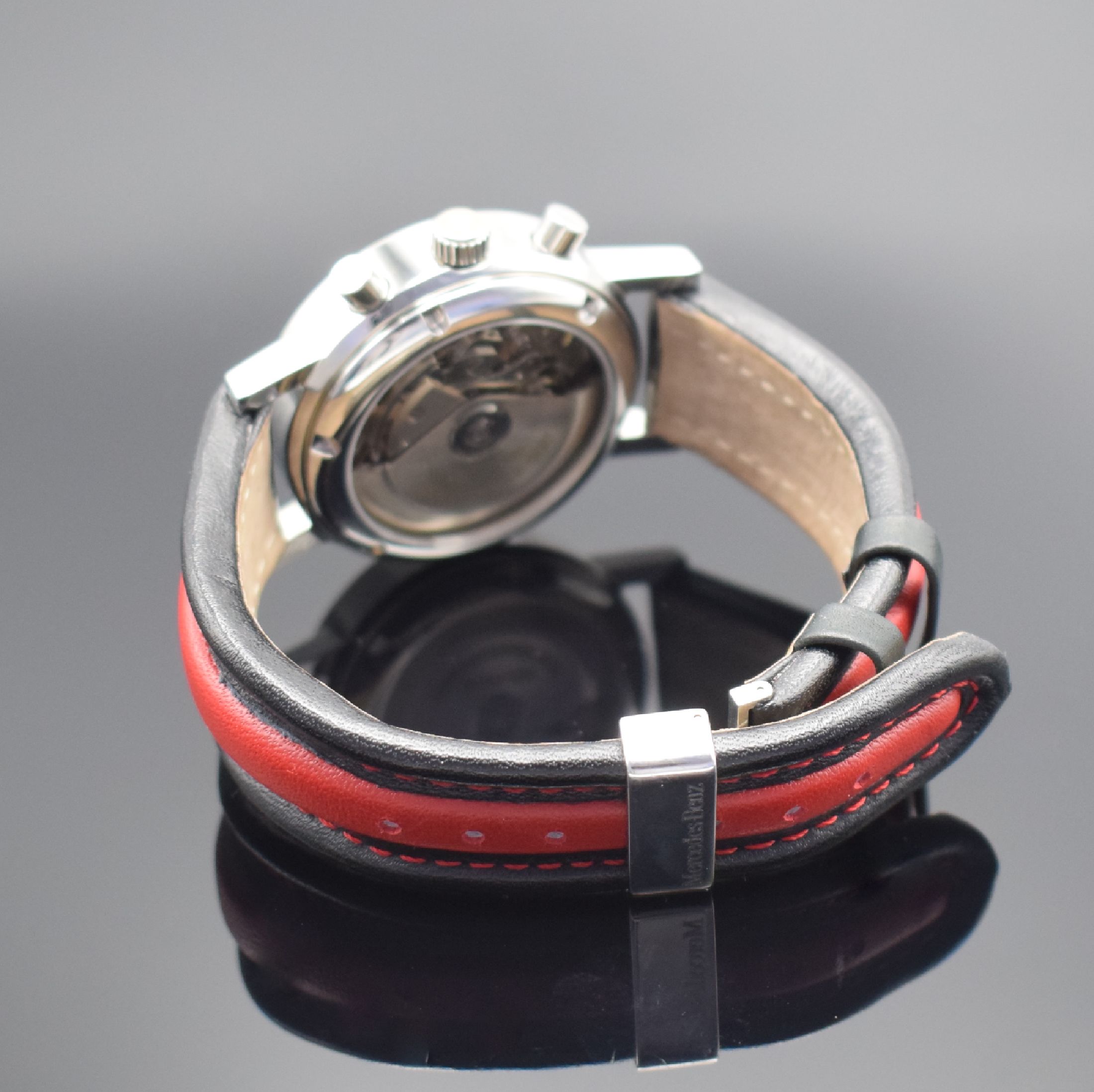 Detail b: MERCEDES BENZ SLK auf 999 Stück limitierte Herrenarmbanduhr mit Chronograph, Schweiz/ Deutschland verk. lt. beil. Gar.-Karte 01/1997, Automatik, ...
