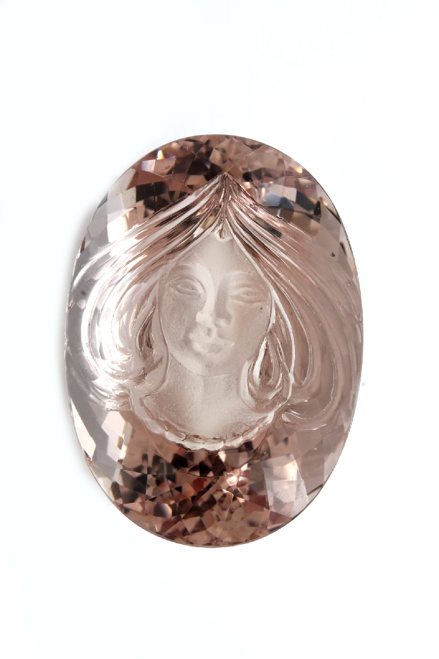 Loser ovalfacett. Morganit, Peach, "Königinder aufgehenden Sonne", 44.19 ct, ausgefallen,schöne feine Gravur im Intaglioschnitt, rs. ...