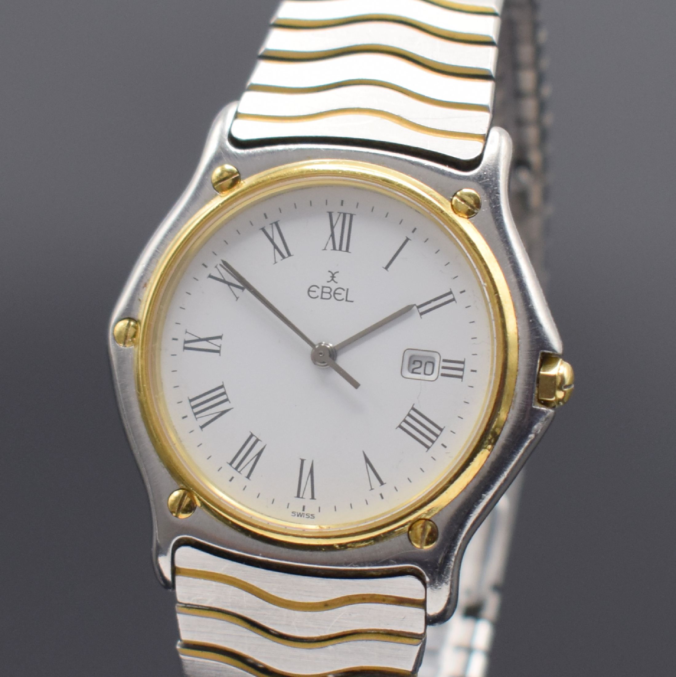 Detail a: EBEL Sport Classique Armbanduhr Referenz 183903, Schweiz um 1990, quarz, Edelstahl und Gold komb., Gliederband m. Faltschl., weißes Zifferbl. m. ...