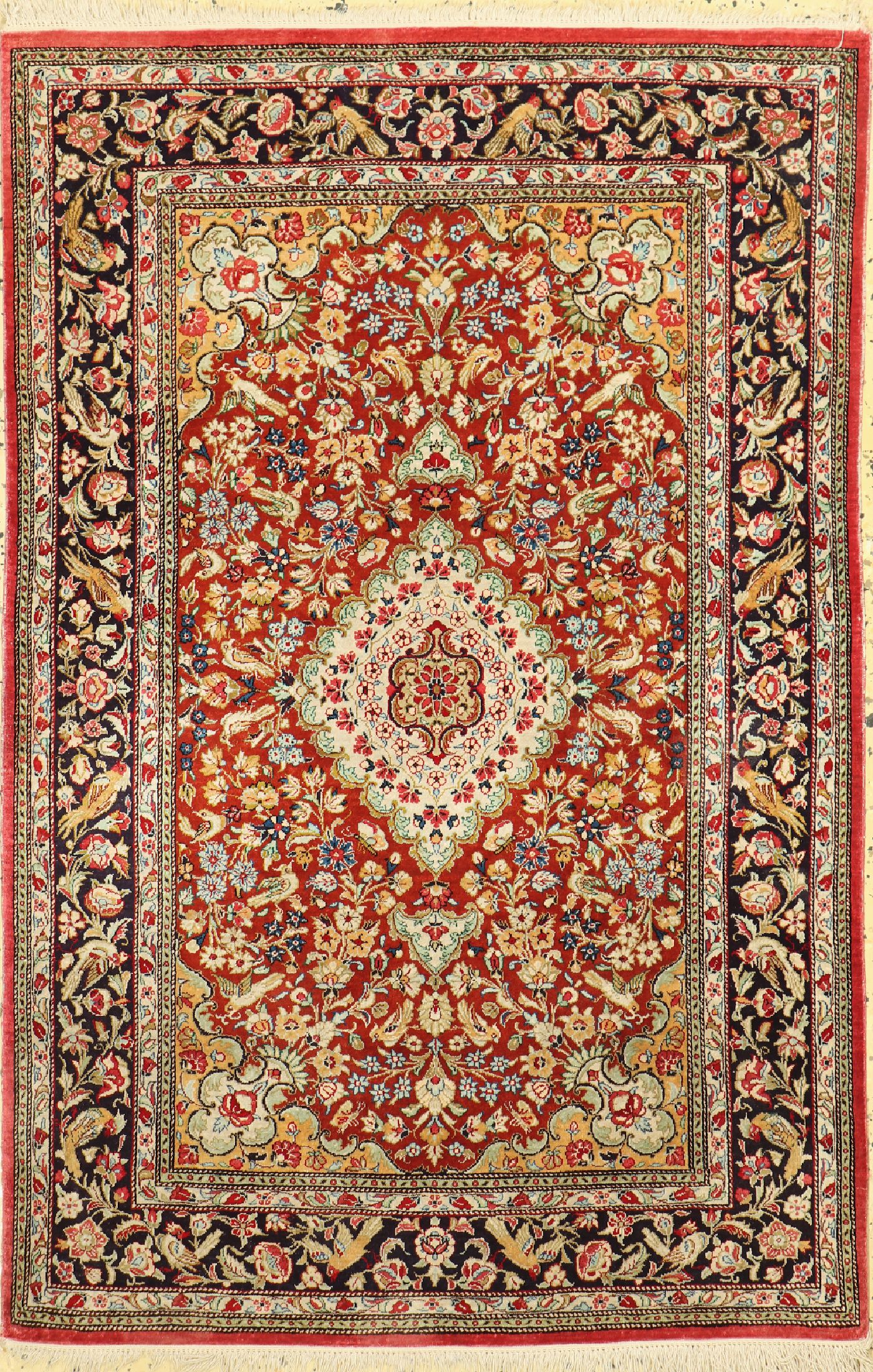 Ghom Seide fein, Persien, ca. 50 Jahre, reine Naturseide, ca. 120 x 78 cm, EHZ: 1-2